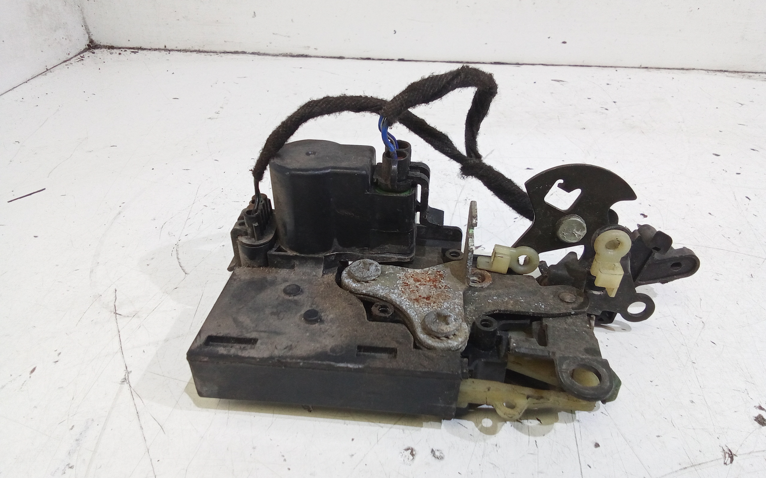 Serratura Posteriore destra per Dr 5 1 Serie (2007 - 2014)