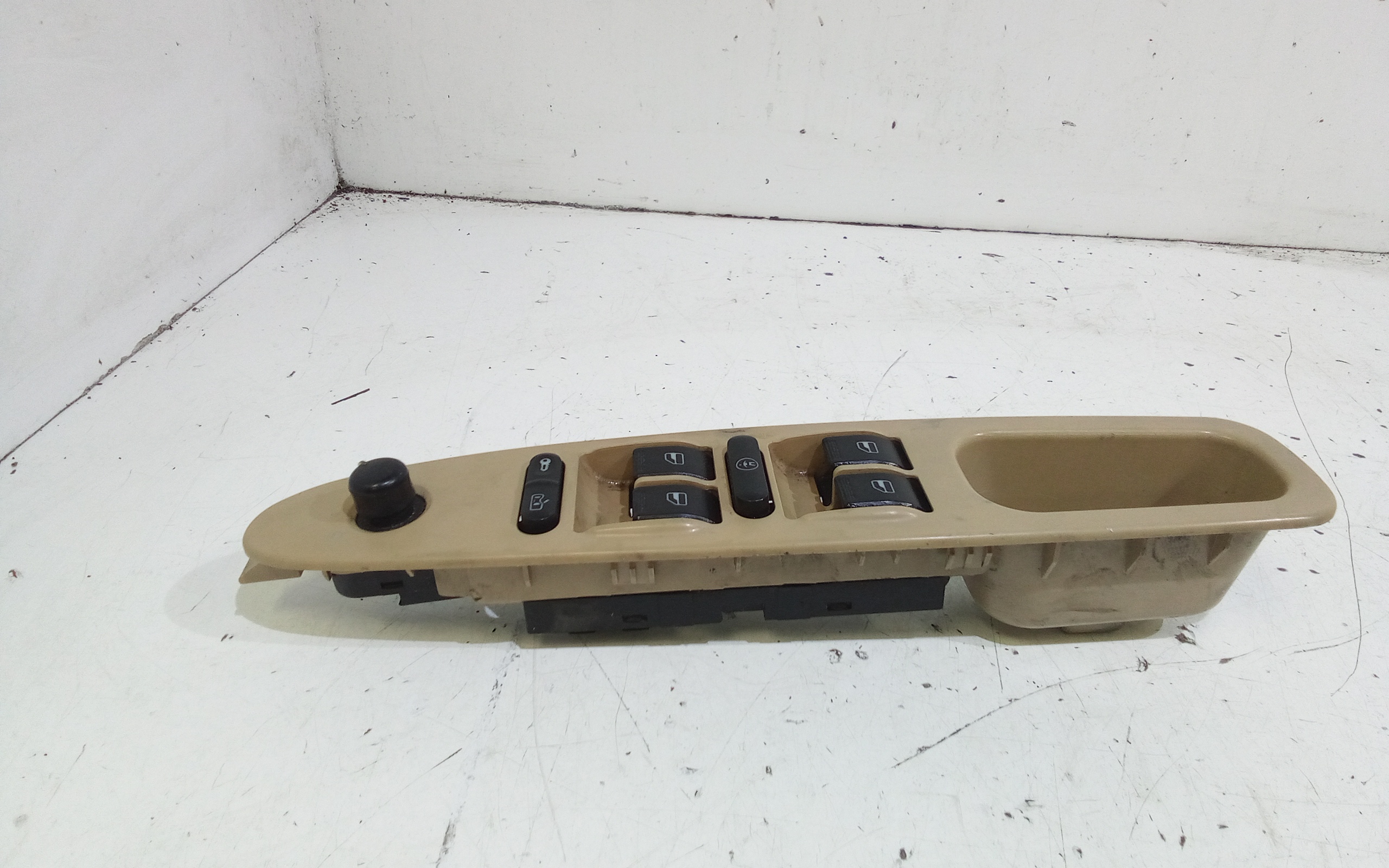 Pulsantiera anteriore sinistra Guida per Dr 5 1 Serie (2007 - 2014)