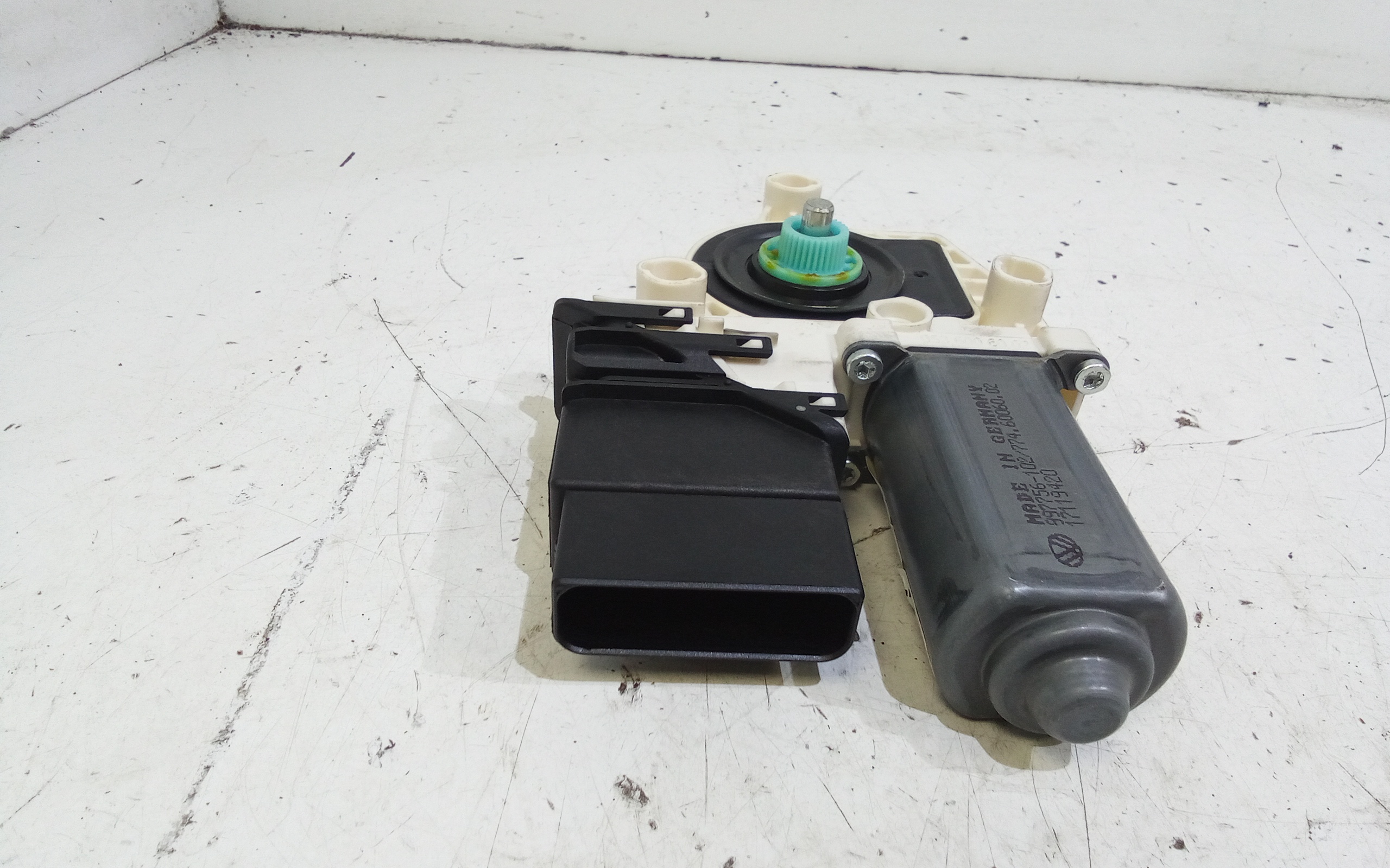 Motorino Alzavetro posteriore destra per Volkswagen Golf 6 Berlina (08>12) (2008 - 2012)