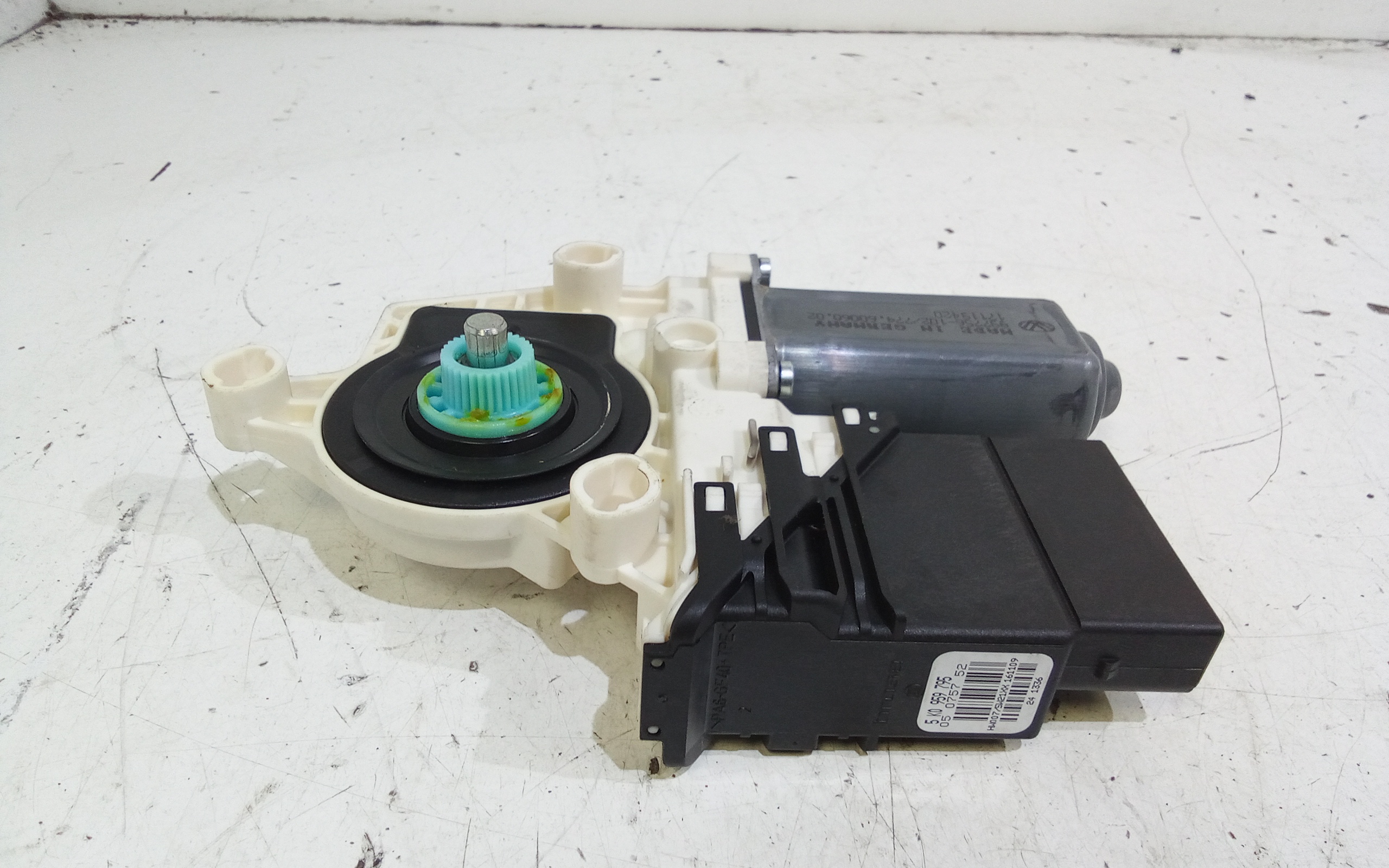 Motorino Alzavetro posteriore destra per Volkswagen Golf 6 Berlina (08>12) (2008 - 2012)