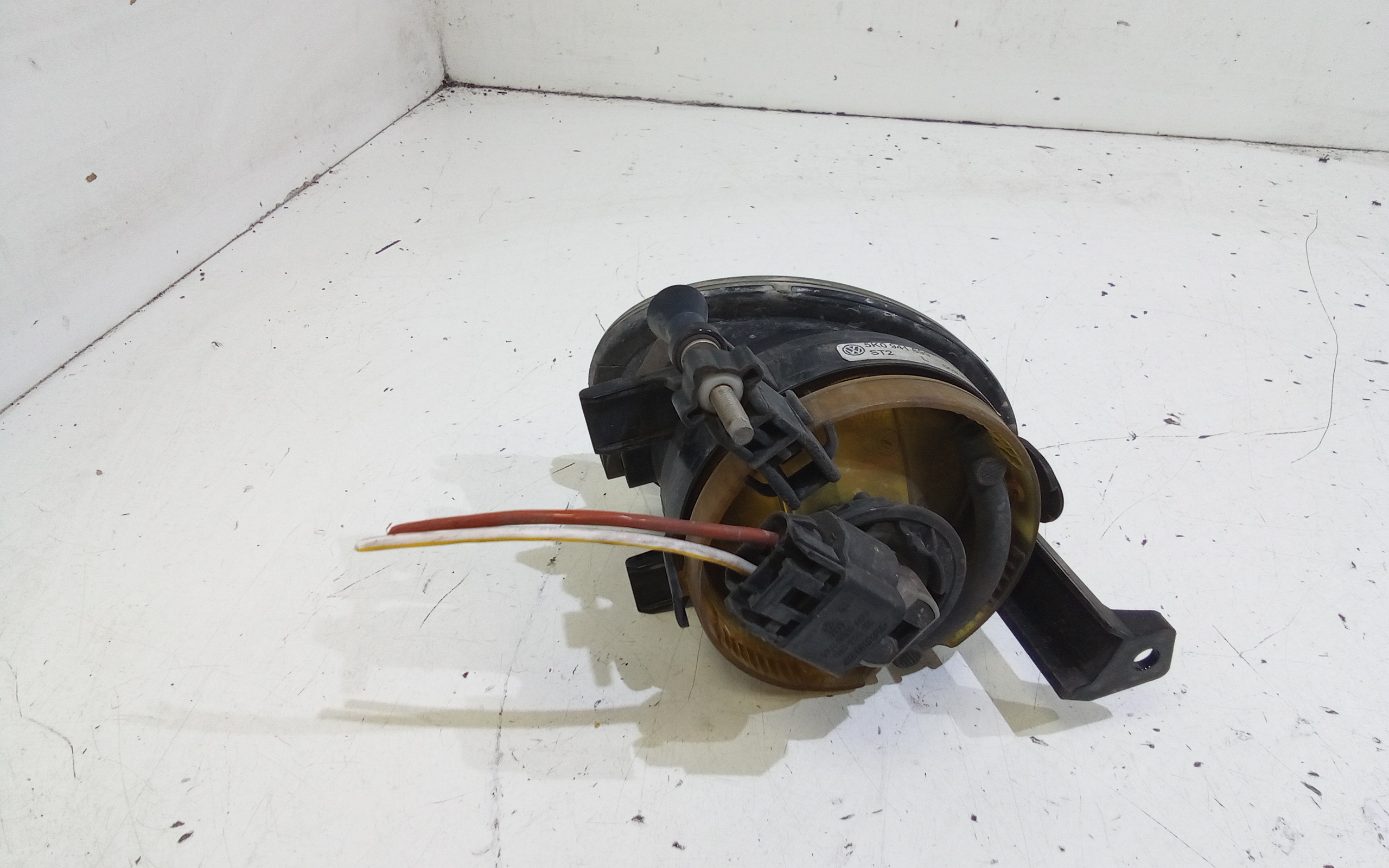 Fendinebbia anteriore SX per Volkswagen Golf 6 Berlina (08>12) (2008 - 2012)