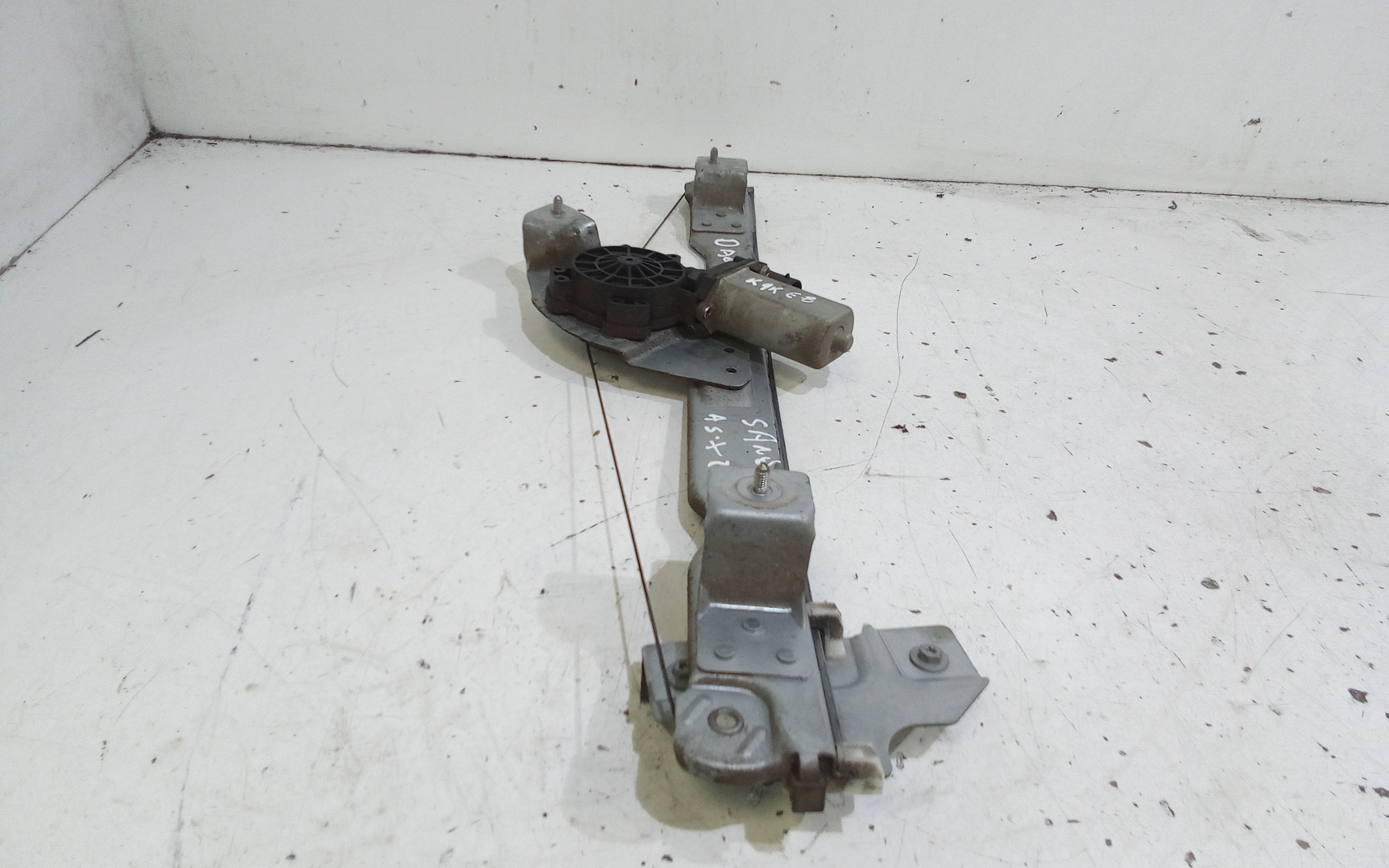 Cremagliera anteriore sinistra Guida per Dacia Sandero 1 Serie (2008 - 2012)