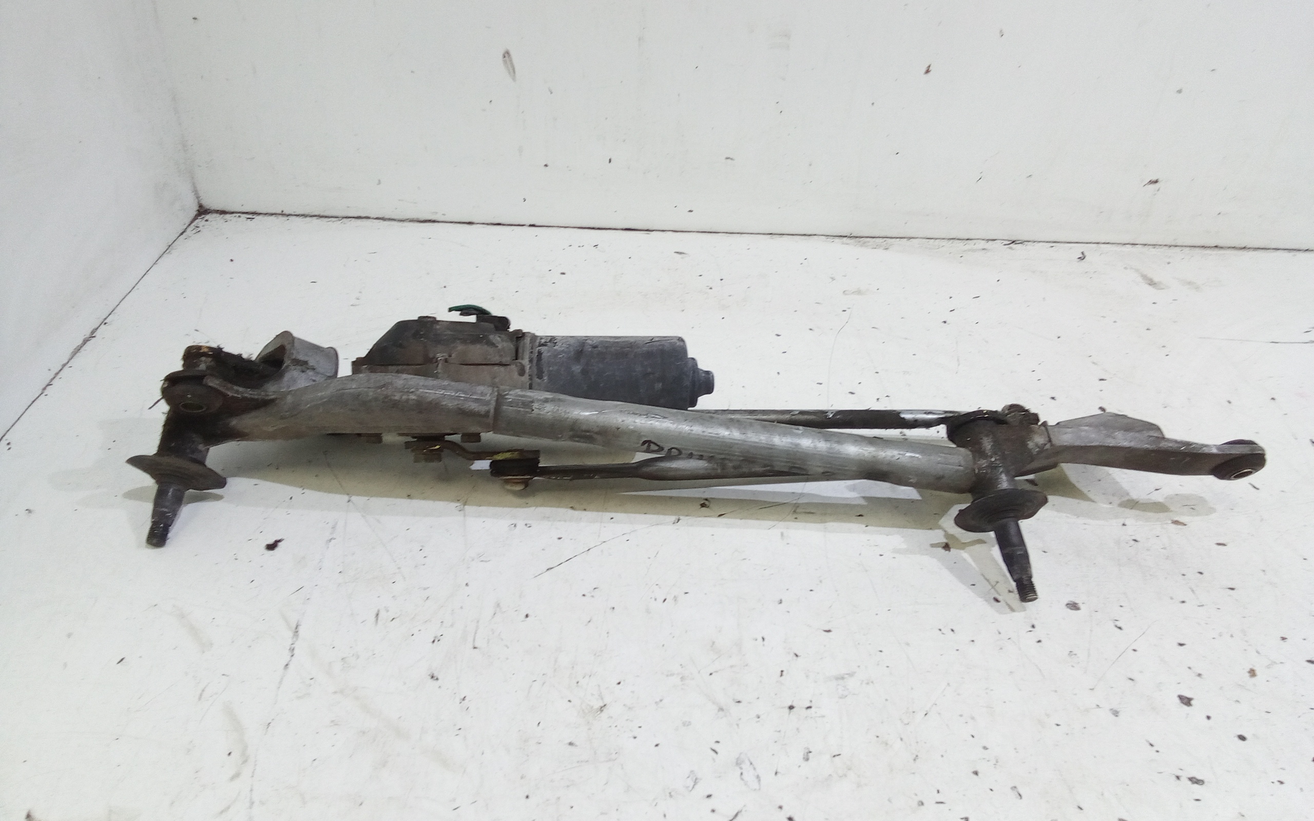 Motorino tergi ant completo di tandem per Nissan Primera Berlina 2 Serie (1995 - 2002)