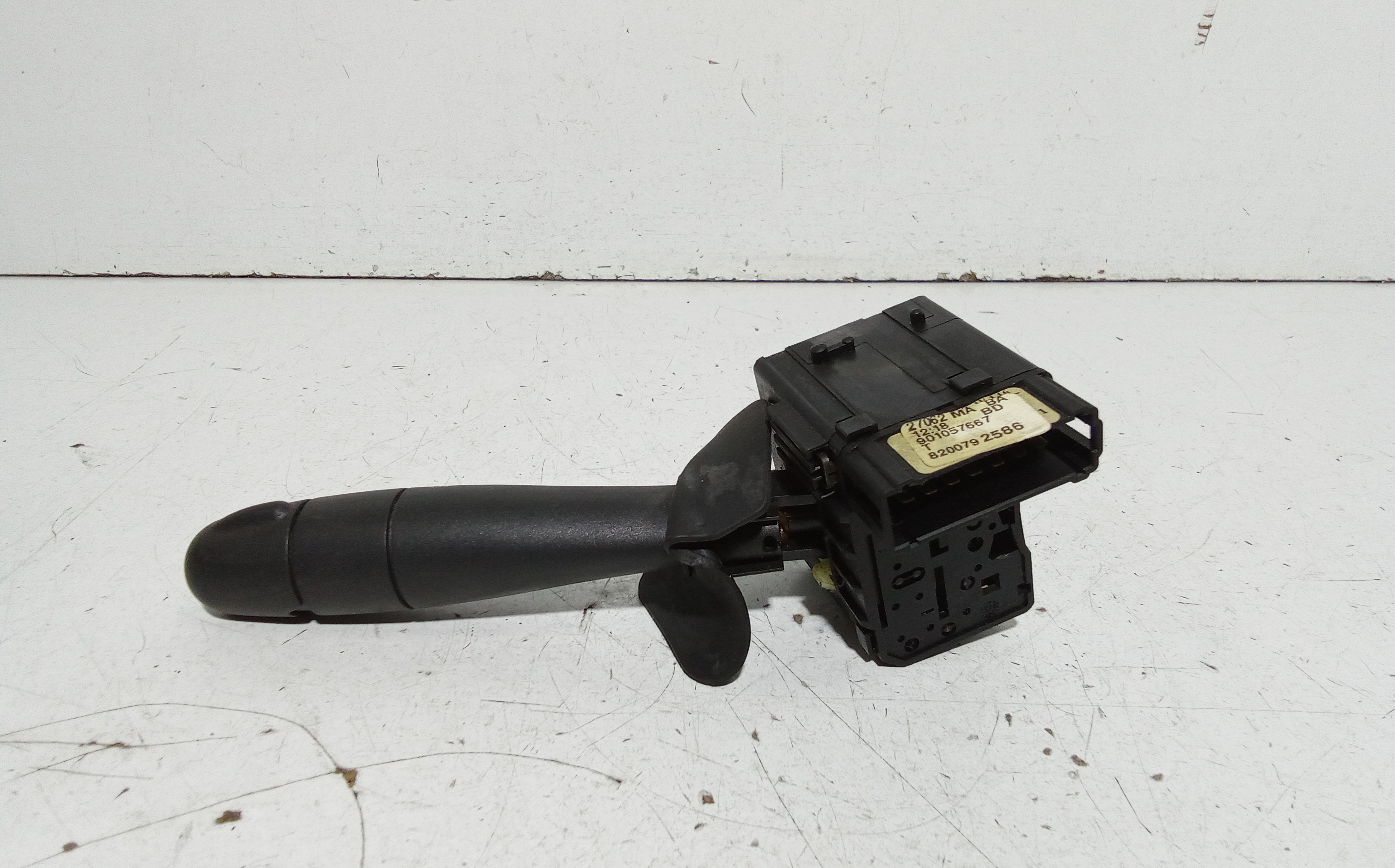 Devioluci destro per Dacia Sandero 1 Serie (2008 - 2012)