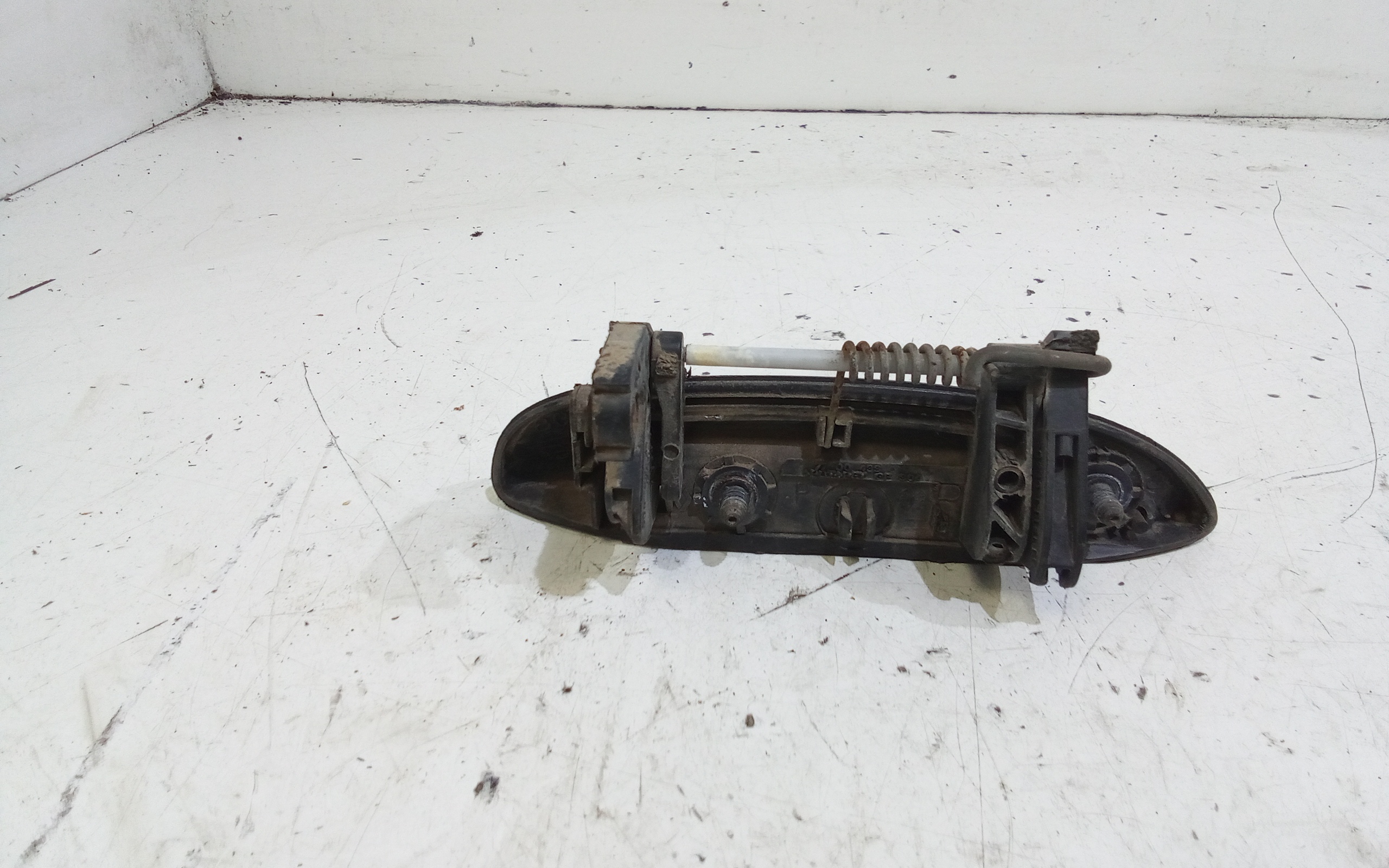 Maniglia esterna Anteriore Sinistra per Dacia Logan 1 Serie (2004 - 2008)