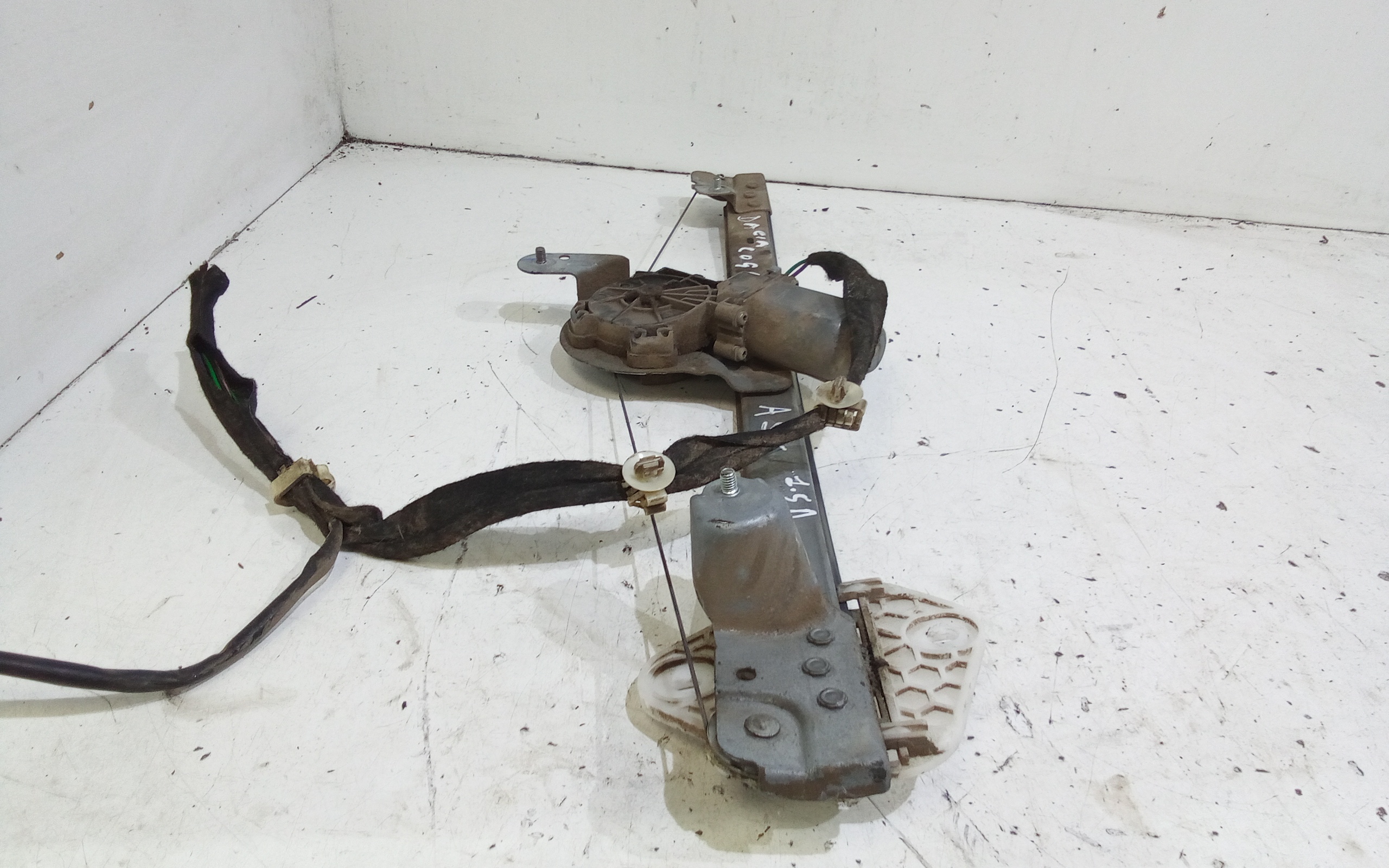 Cremagliera anteriore sinistra Guida per Dacia Logan 1 Serie (2004 - 2008)