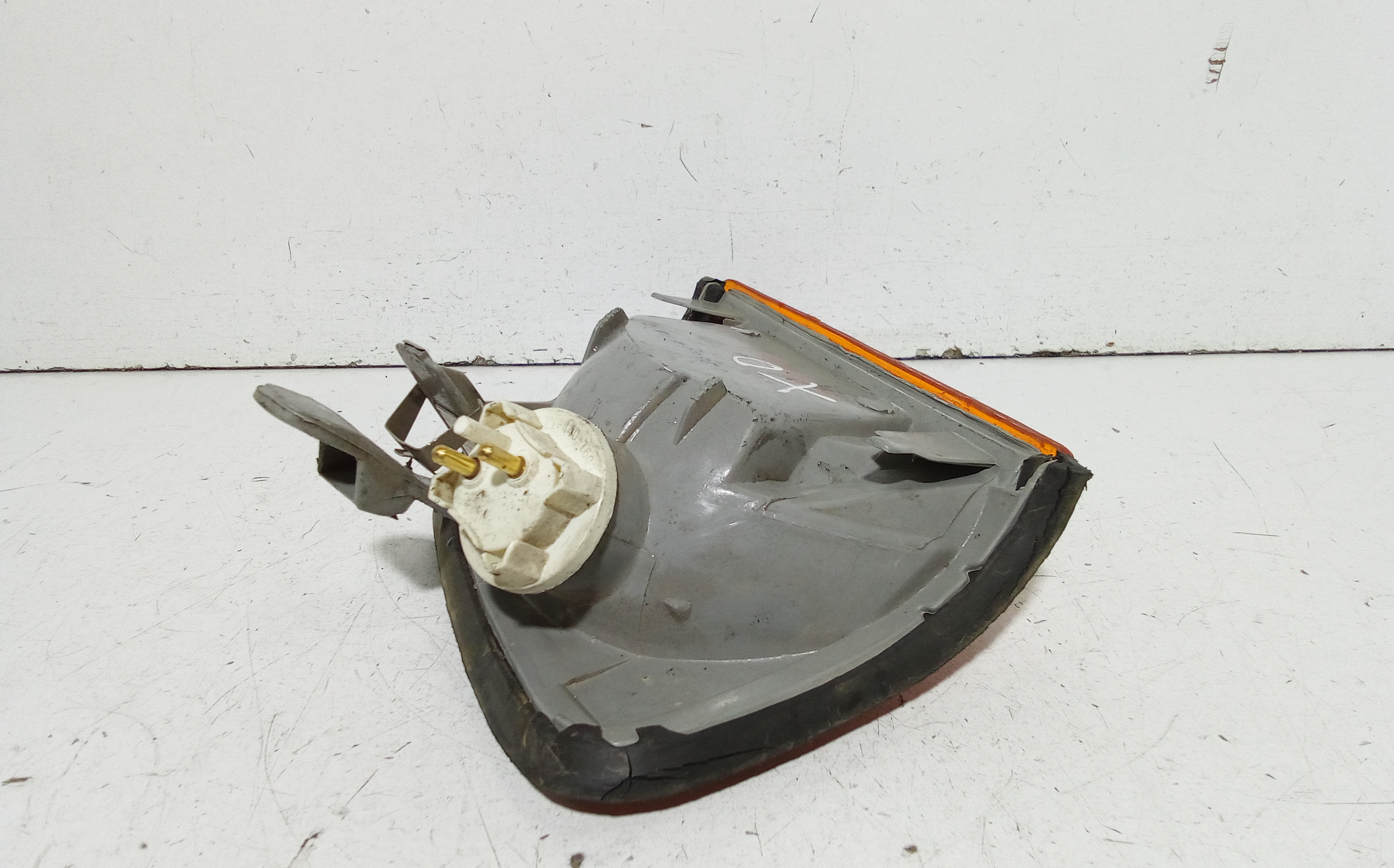 Freccia ant DX per Mercedes Classe E W124 (1993 - 1997)