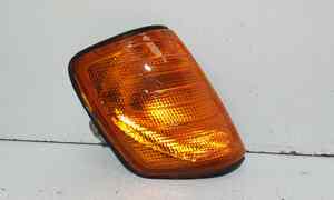 Freccia ant DX per Mercedes Classe E W124 (1993 - 1997)