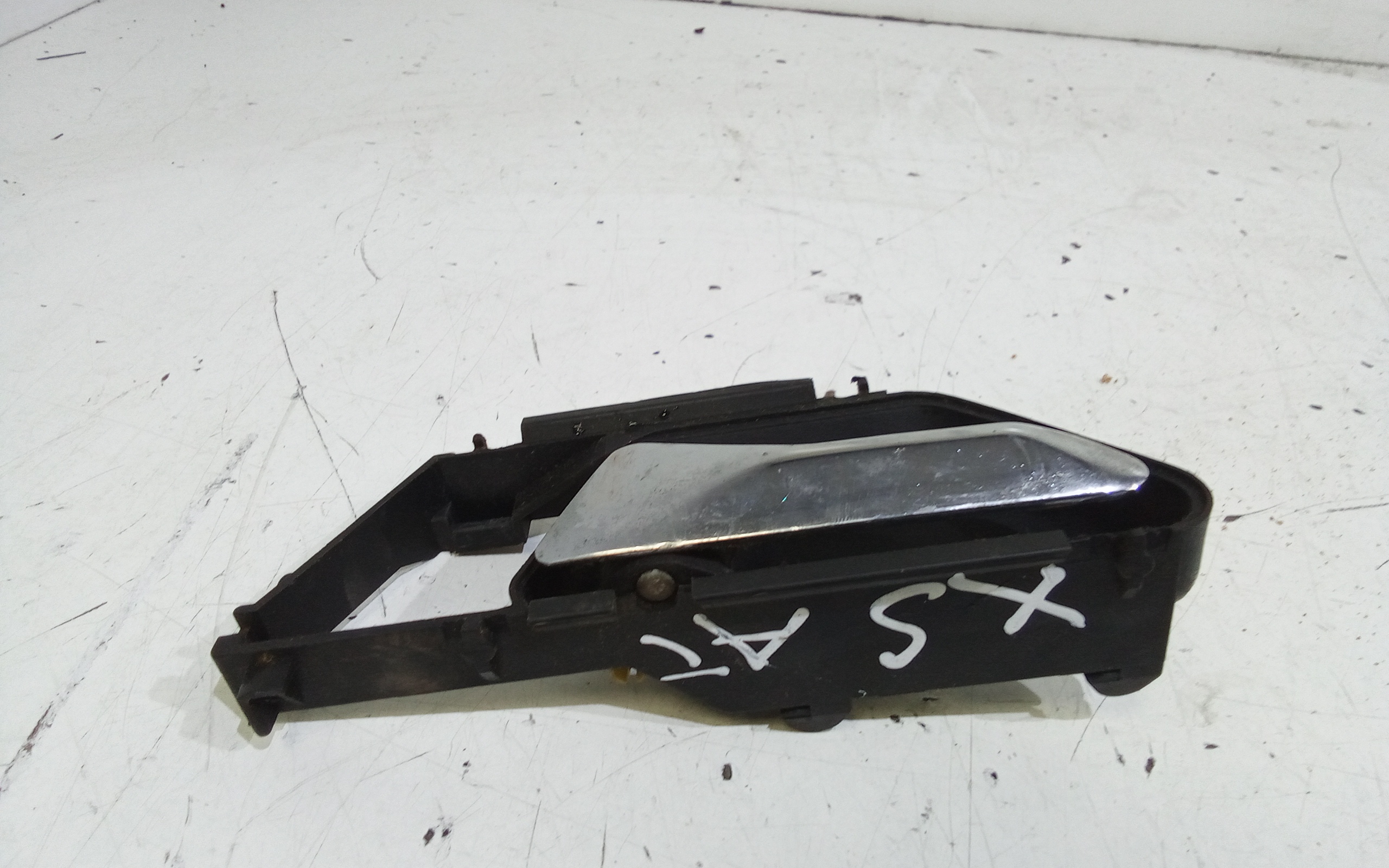 Maniglia interna anteriore Sinistra per Mercedes Classe E W124 (1993 - 1997)