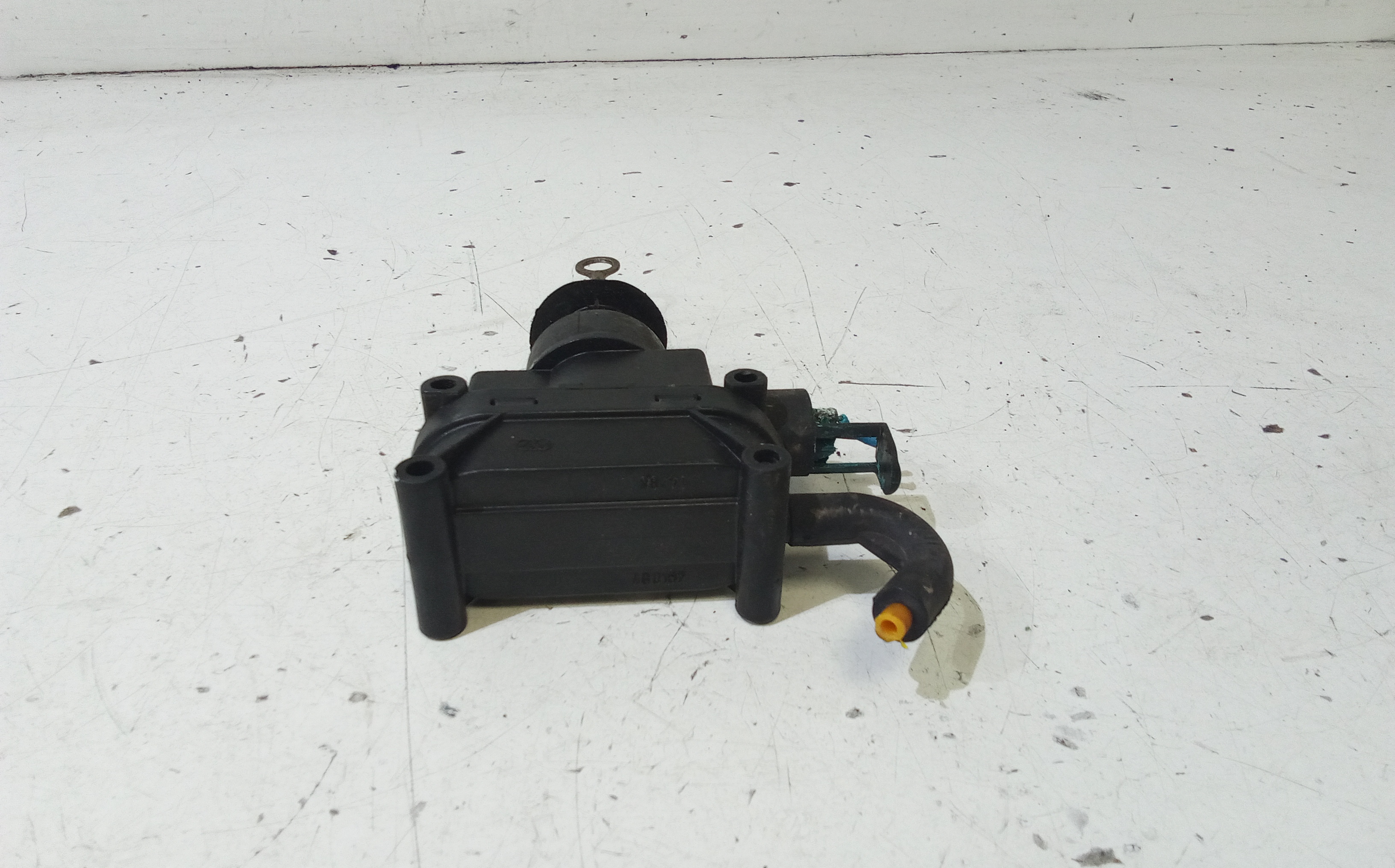 Serratura Anteriore Sinistra per Mercedes Classe E W124 (1993 - 1997)