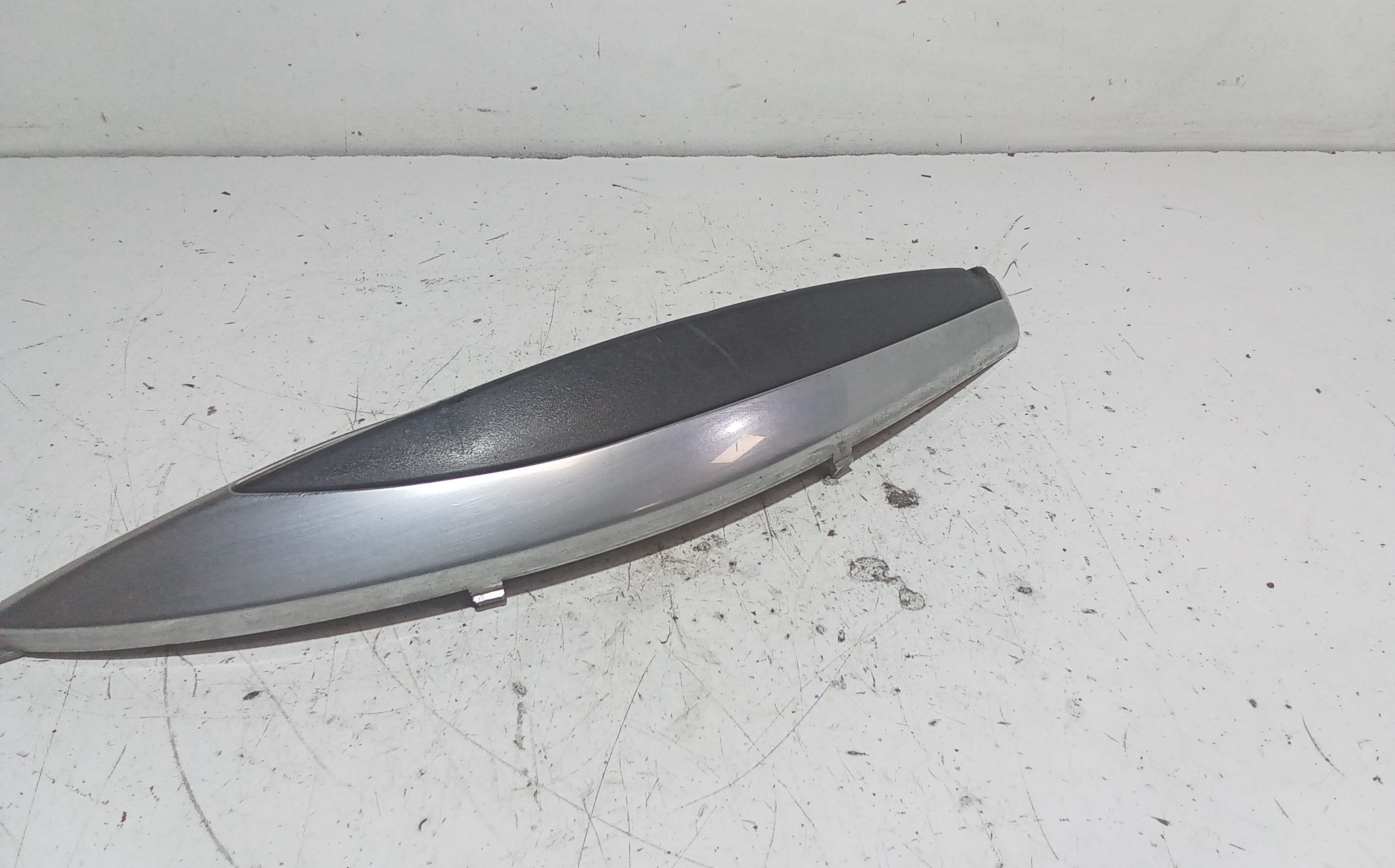 Modanatura Carena Posteriore DX per Piaggio Beverly 250 Serie (2001 - In produzione)