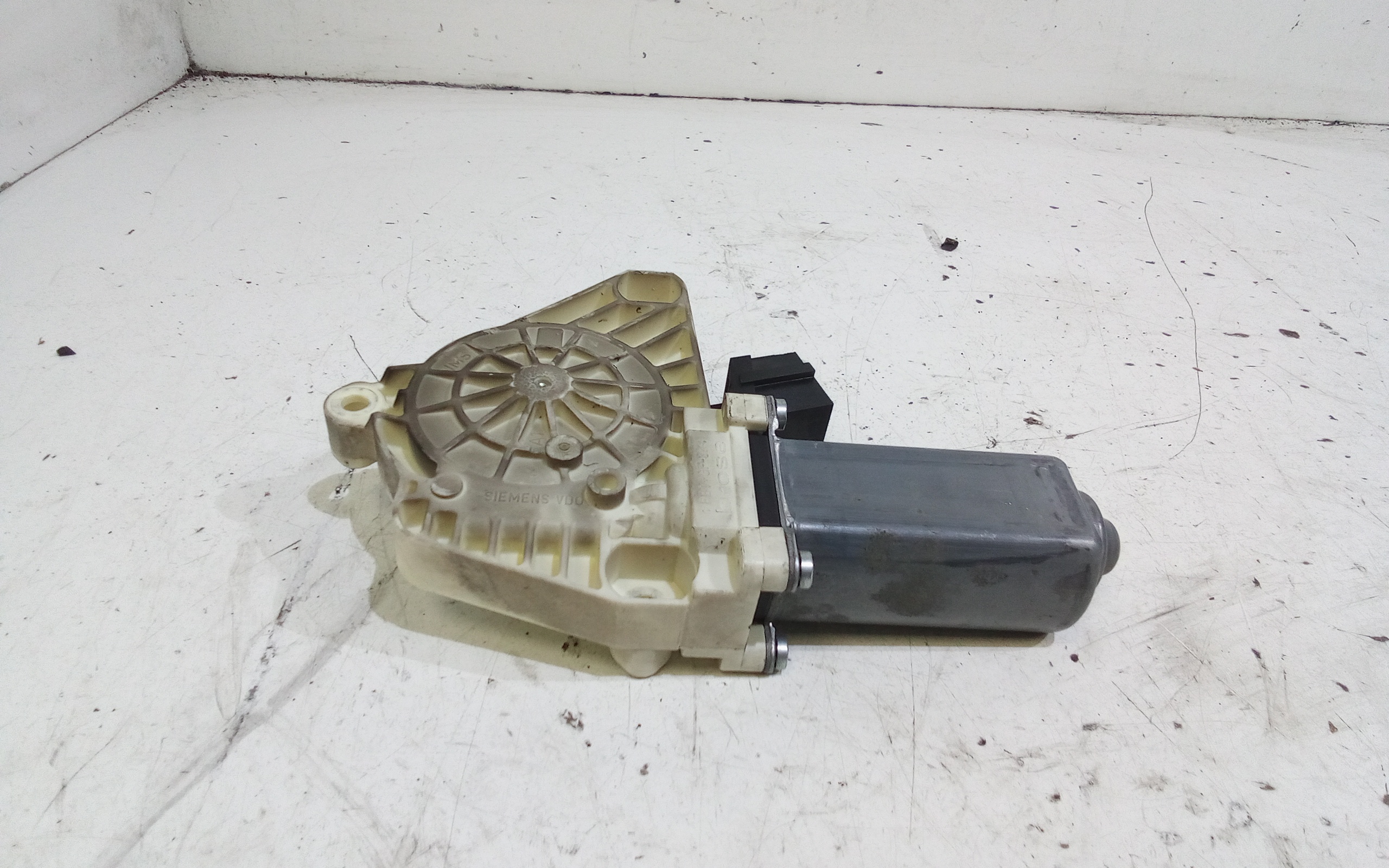 Motorino Alzavetro anteriore Sinistro per Mercedes Classe A W169 3 Serie (2004 - 2008)