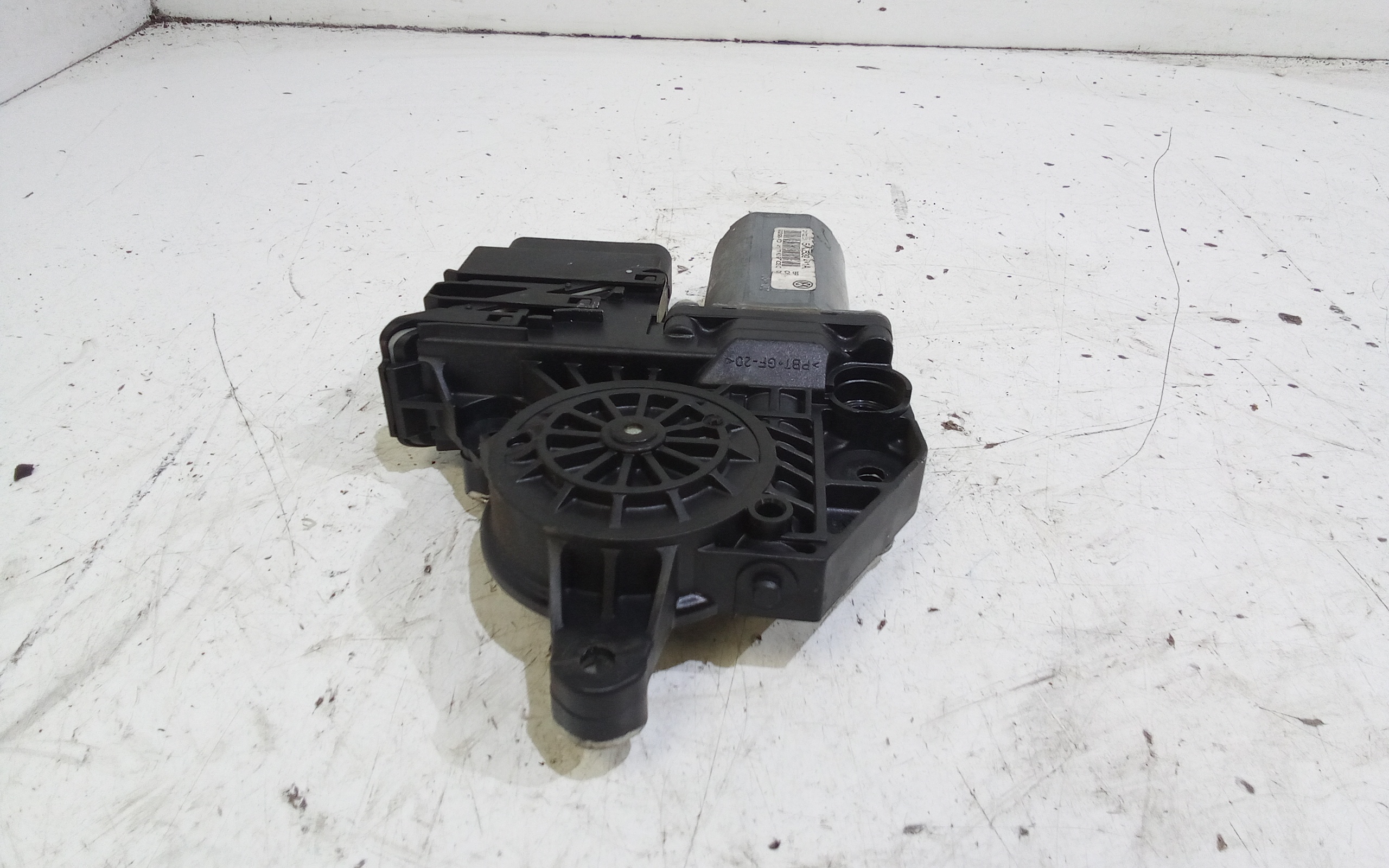 Motorino Alzavetro posteriore Sinistro per Volkswagen Golf 5 Plus (04>08)