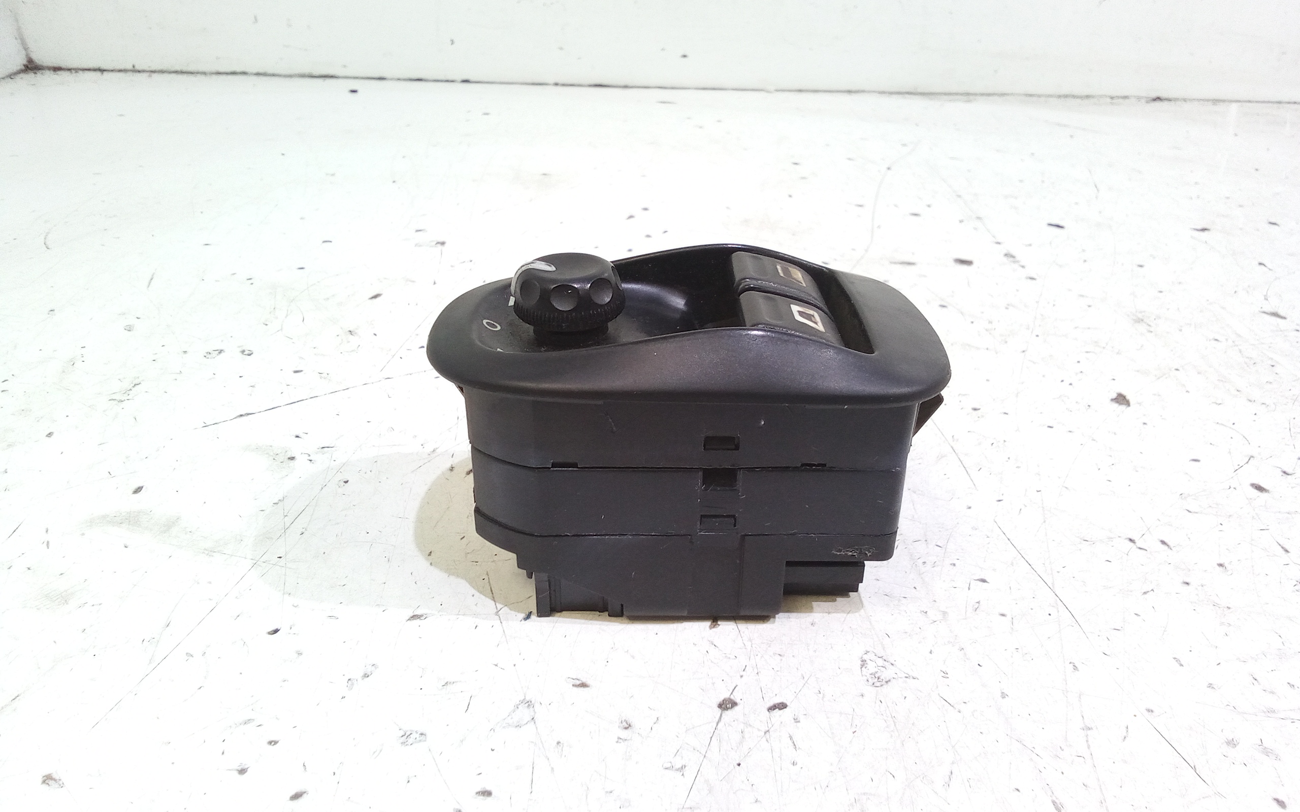 Pulsantiera anteriore sinistra Guida per Fiat Scudo 2 Serie (2004 - 2006)