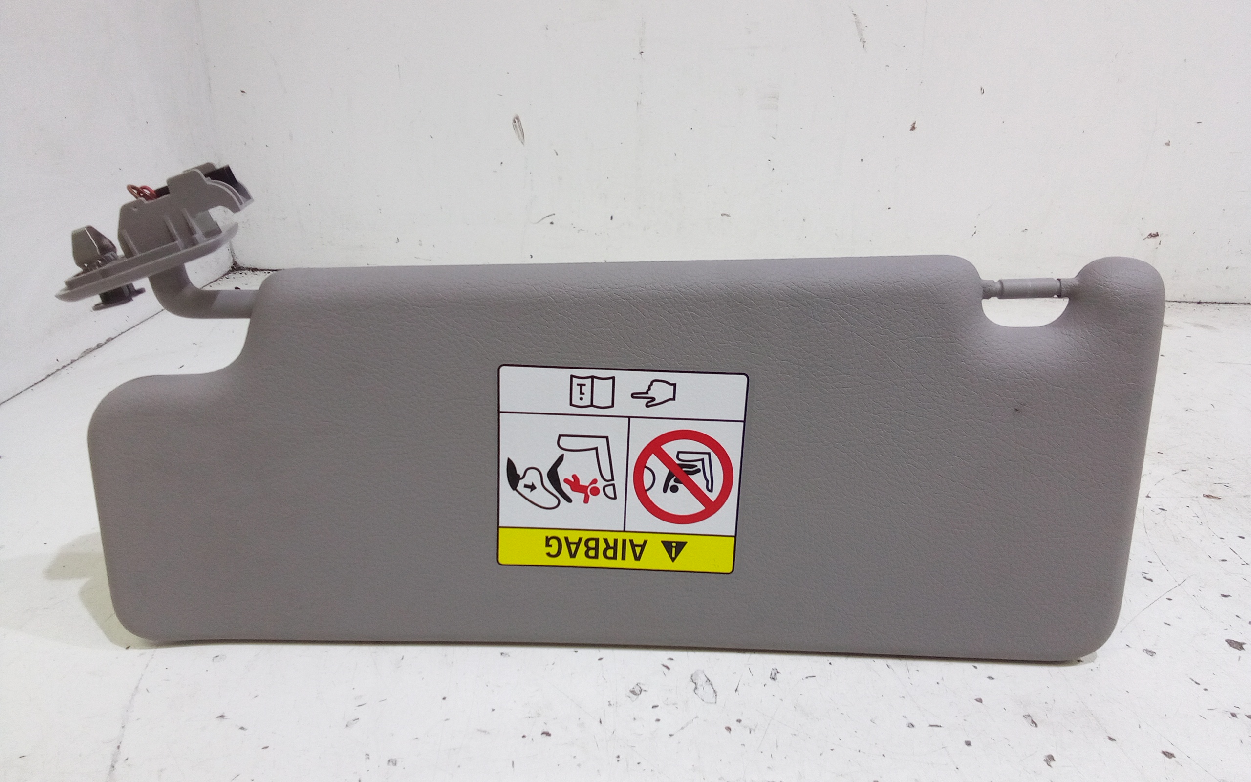 Parasole aletta Lato Passeggero per Bmw Serie 1 F40 (19>) (2019 - In produzione)