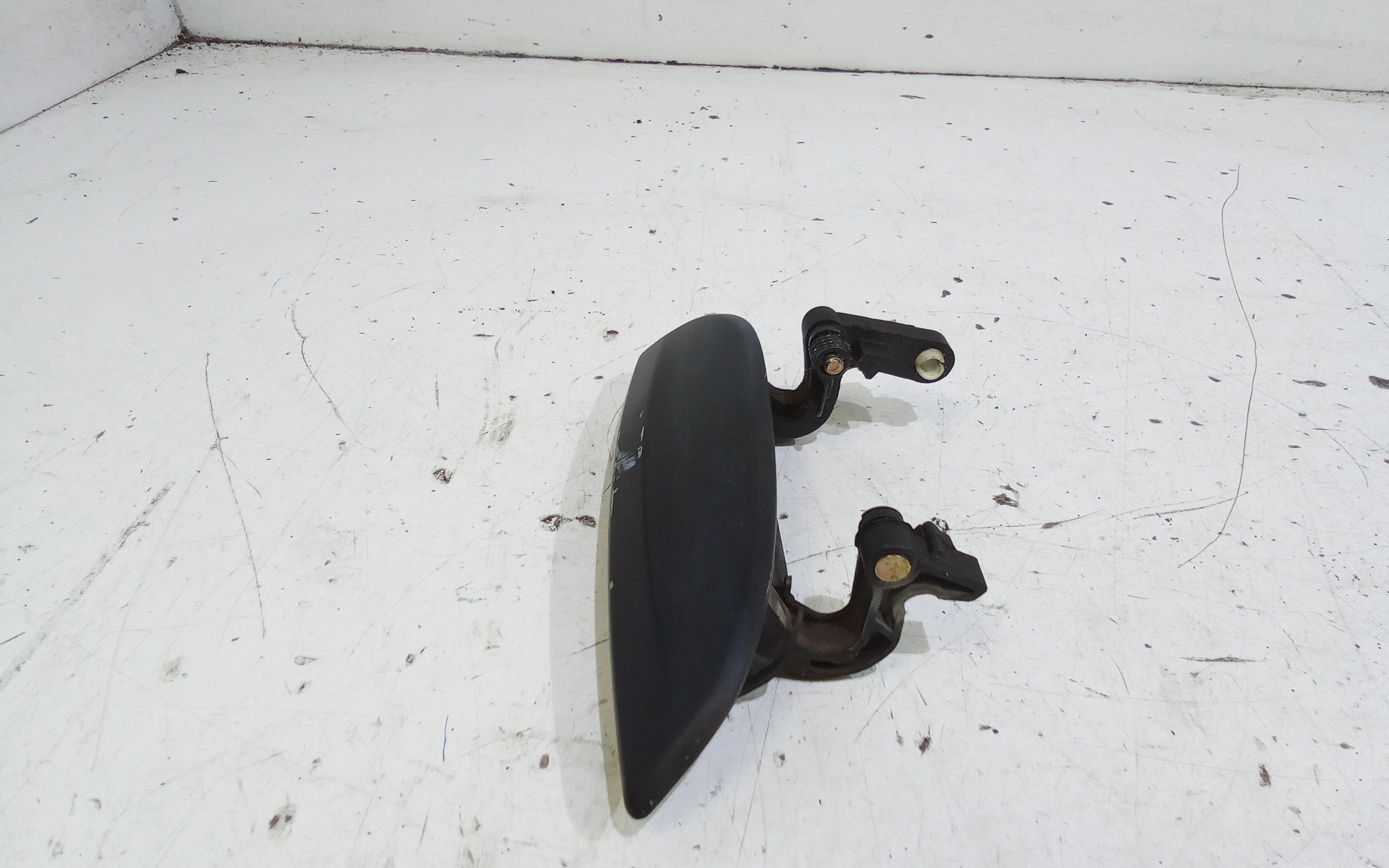 Maniglia esterna Anteriore Destra per Kia Rio 2 Serie (2003 - 2005)