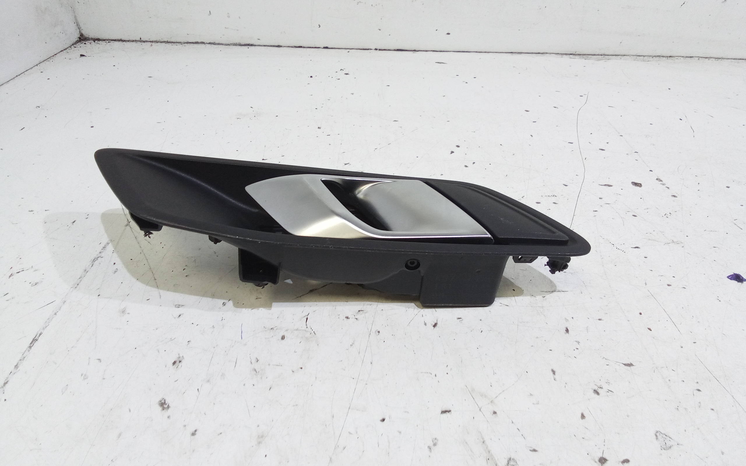 Maniglia interna Posteriore Destra per Bmw Serie 1 F40 (19>) (2019 - In produzione)