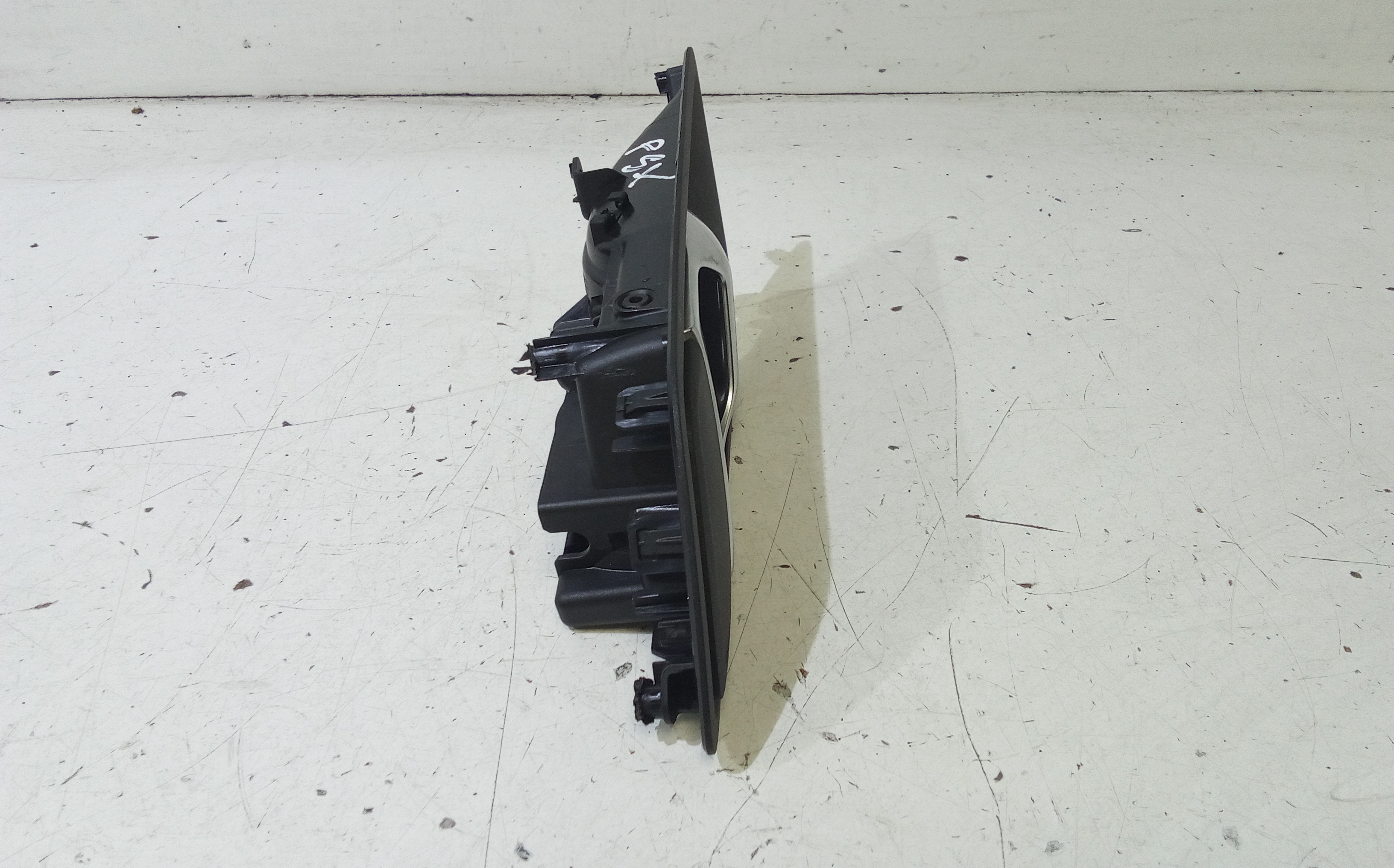 Maniglia interna Posteriore Sinistra per Bmw Serie 1 F40 (19>) (2019 - In produzione)