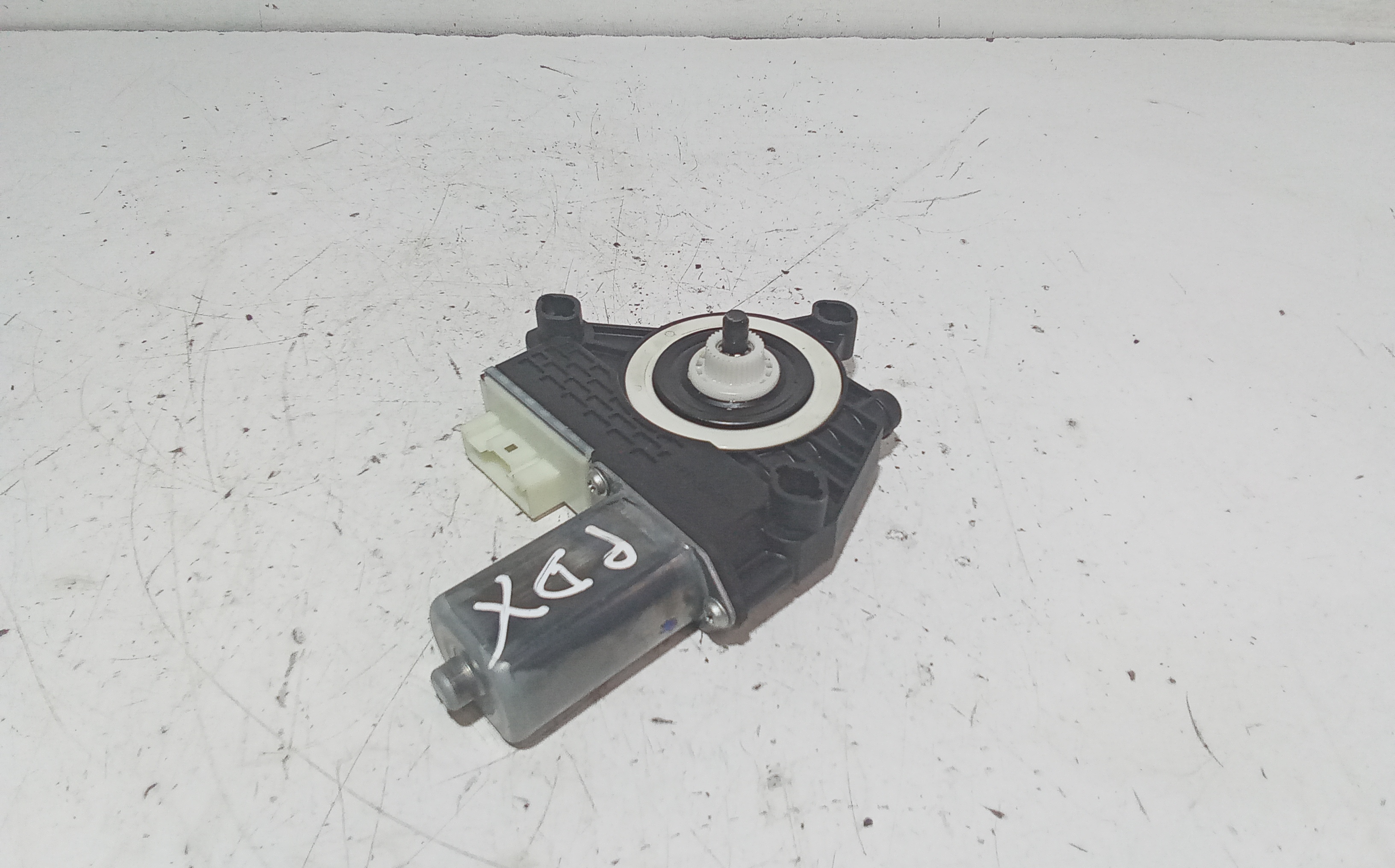 Motorino Alzavetro posteriore destra per Bmw Serie 1 F40 (19>) (2019 - In produzione)