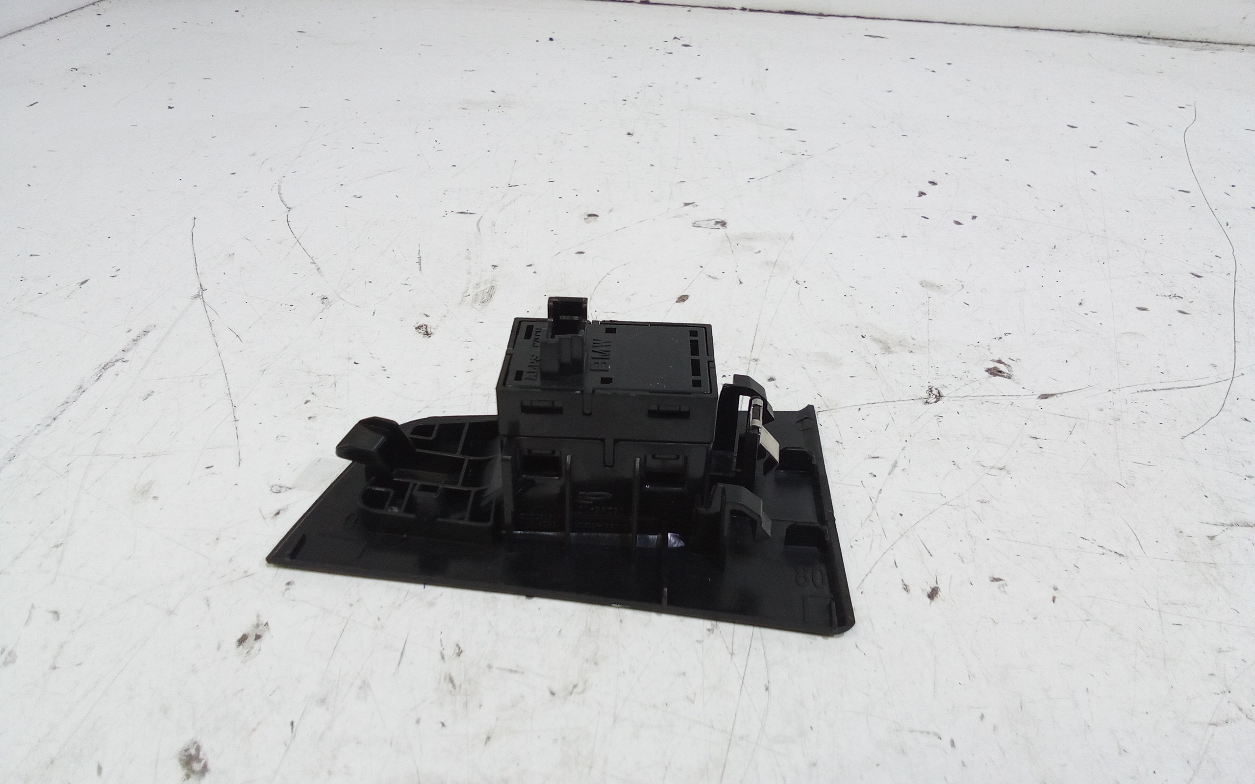 Pulsantiera Anteriore Destra Passeggero per Bmw Serie 1 F40 (19>) (2019 - In produzione)