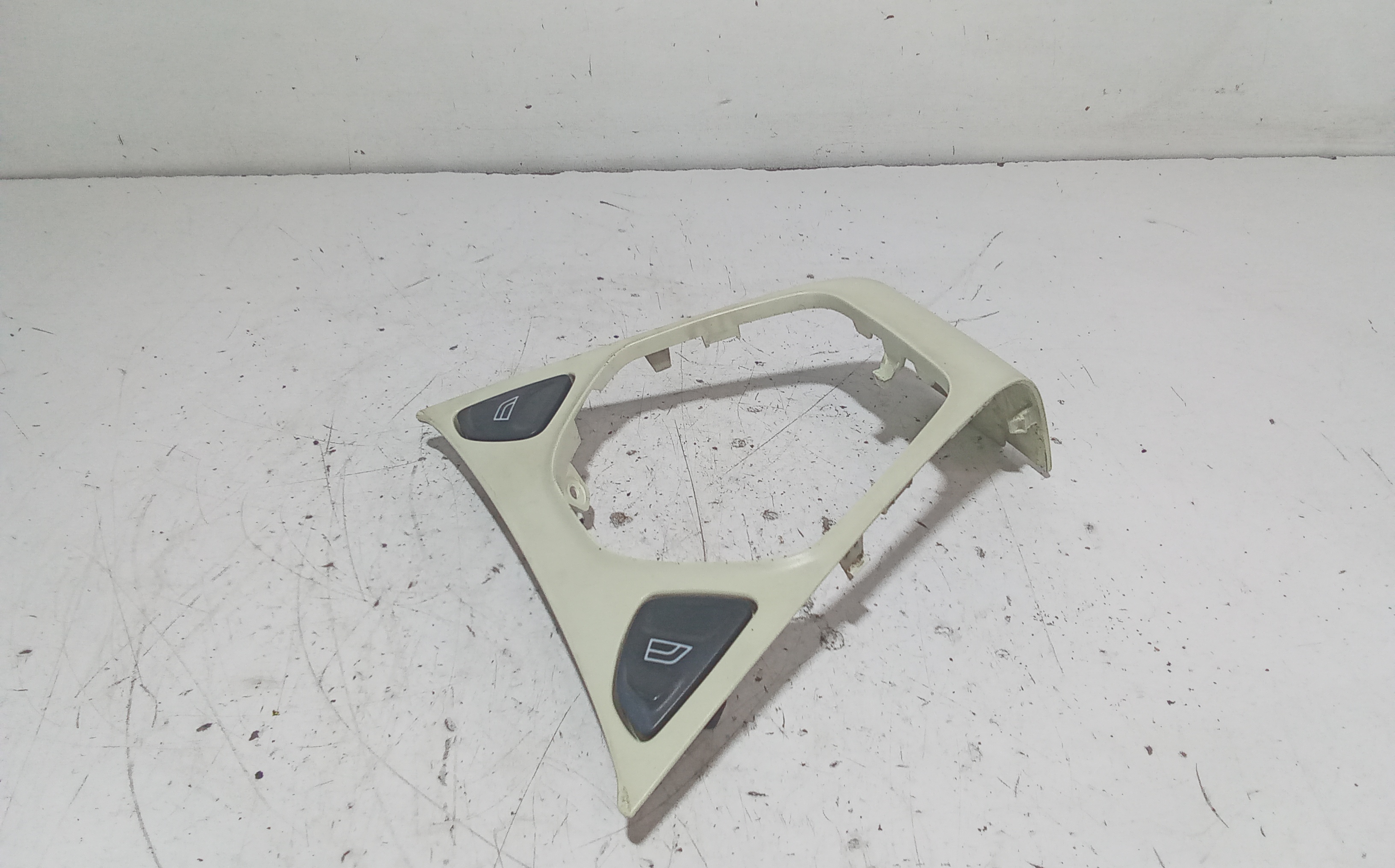 Pulsantiera alzavetri centrale per Ford Ka Serie (ccu) (08>18) (2008 - 2018)