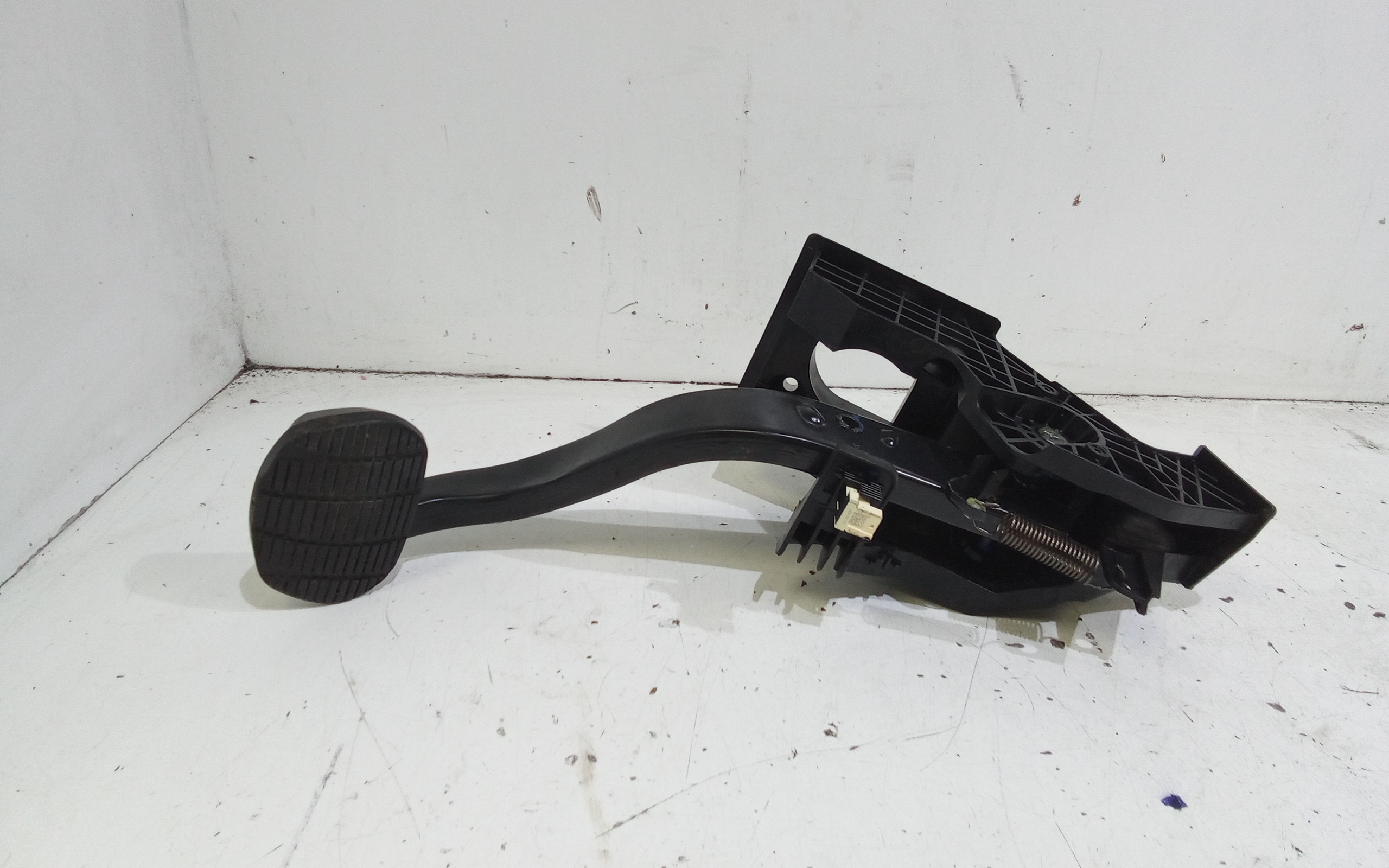 Pedale Freno per Bmw Serie 1 F40 (19>) (2019 - In produzione)