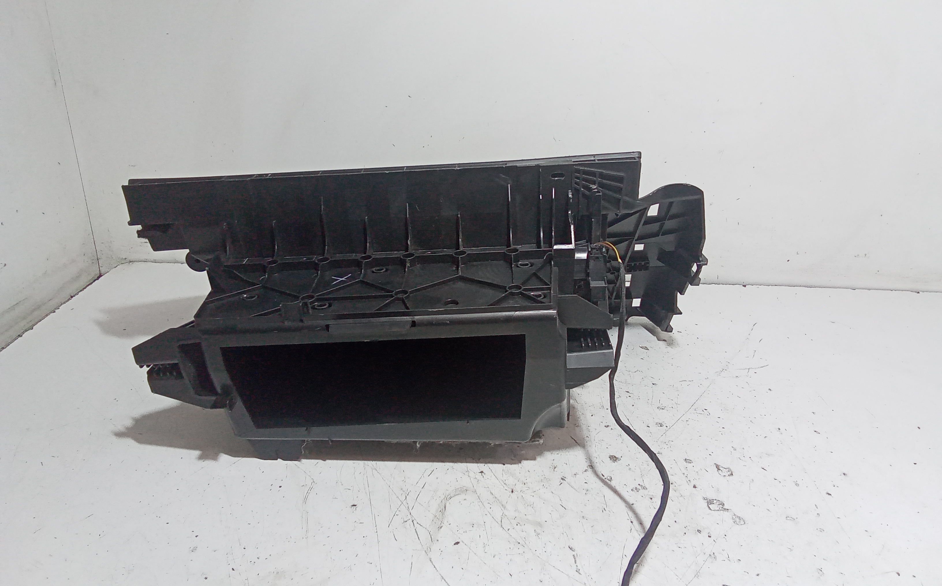 Cassetto porta oggetti per Bmw Serie 1 F40 (19>) (2019 - In produzione)