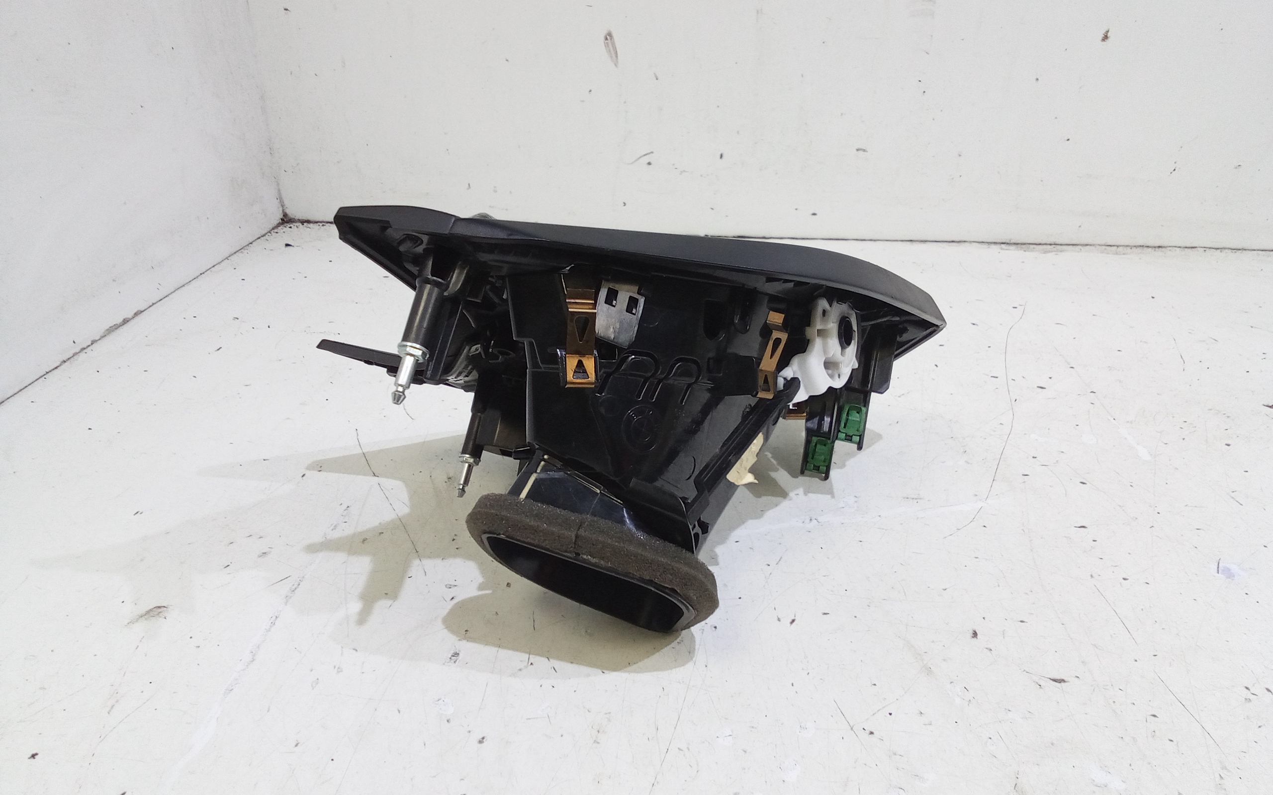 Bocchetta aria cruscotto lato guida per Bmw Serie 1 F40 (19>) (2019 - In produzione)