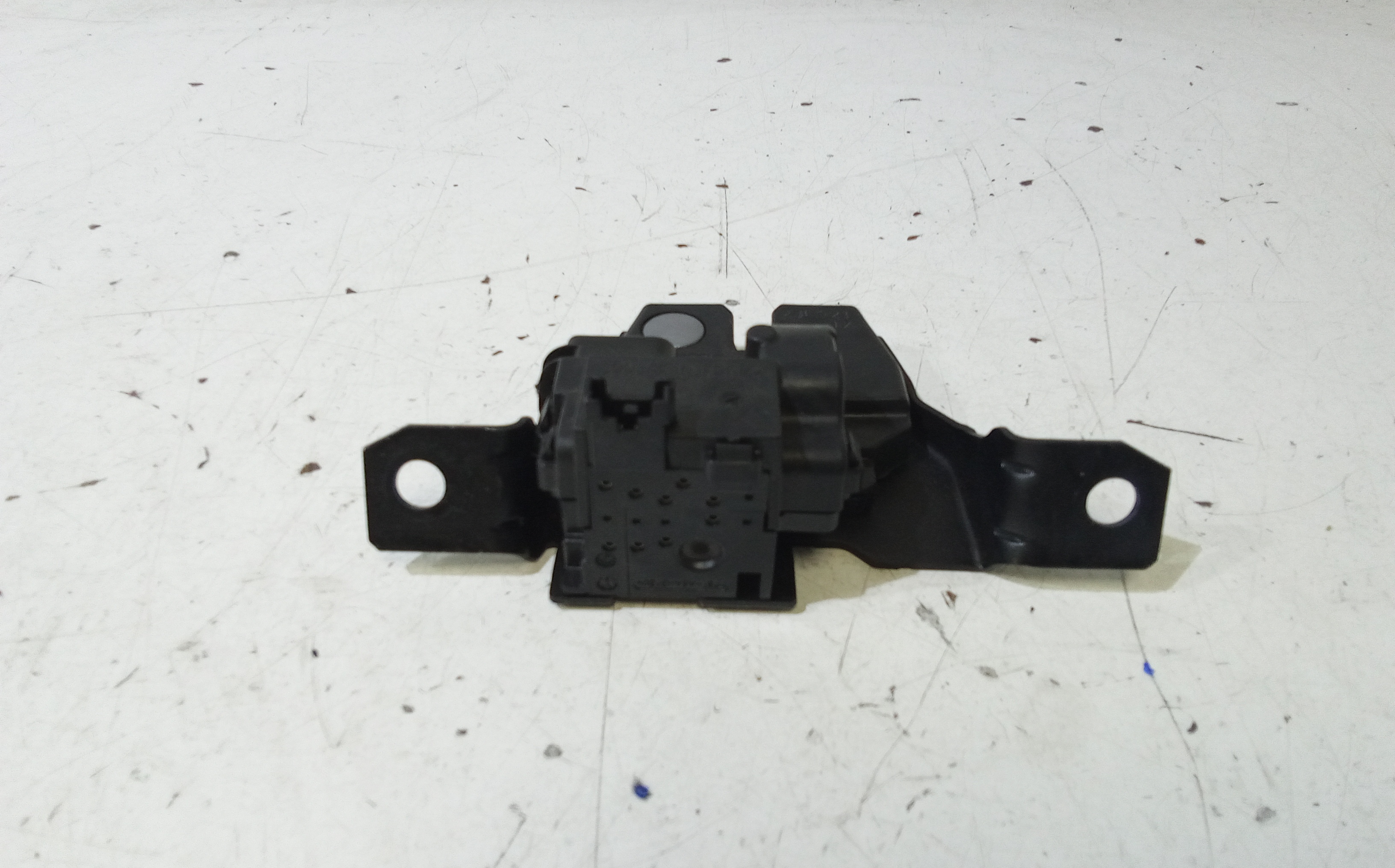 Serratura Cofano Posteriore per Mini Countryman 1 Serie (2010 - In produzione)