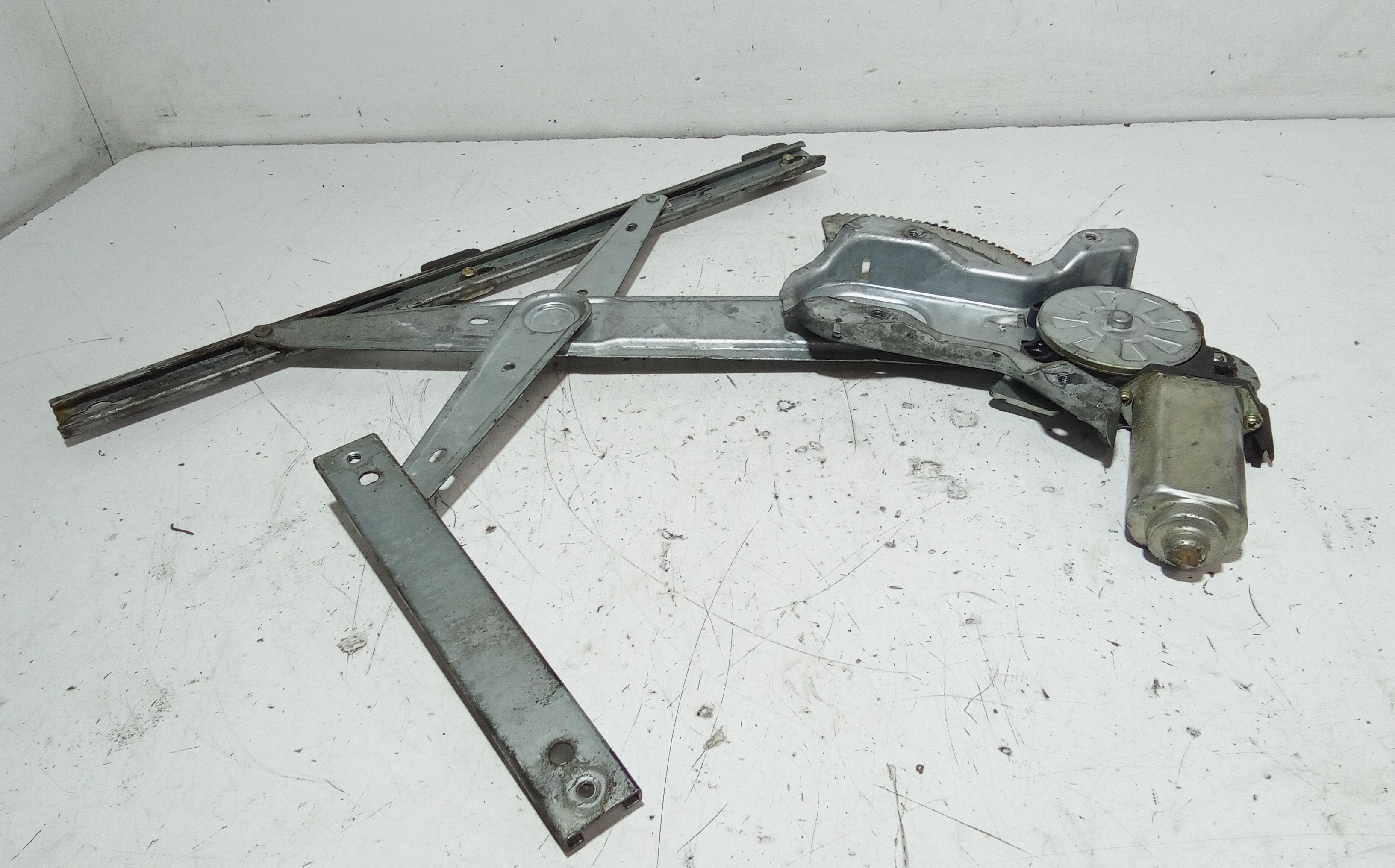 Cremagliera anteriore sinistra Guida per Toyota Yaris Serie (03>05) (2003 - 2005)