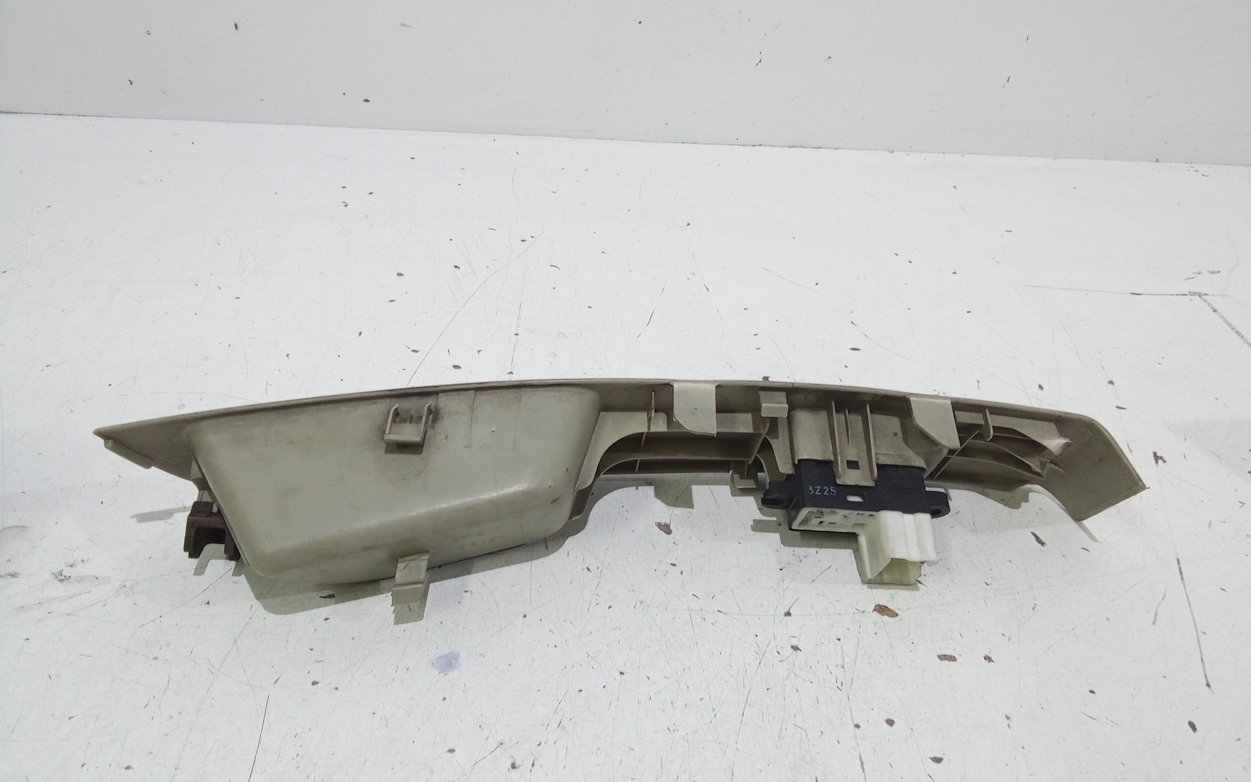 Pulsantiera Anteriore Destra Passeggero per Nissan Micra 3 Serie (2000 - 2003)