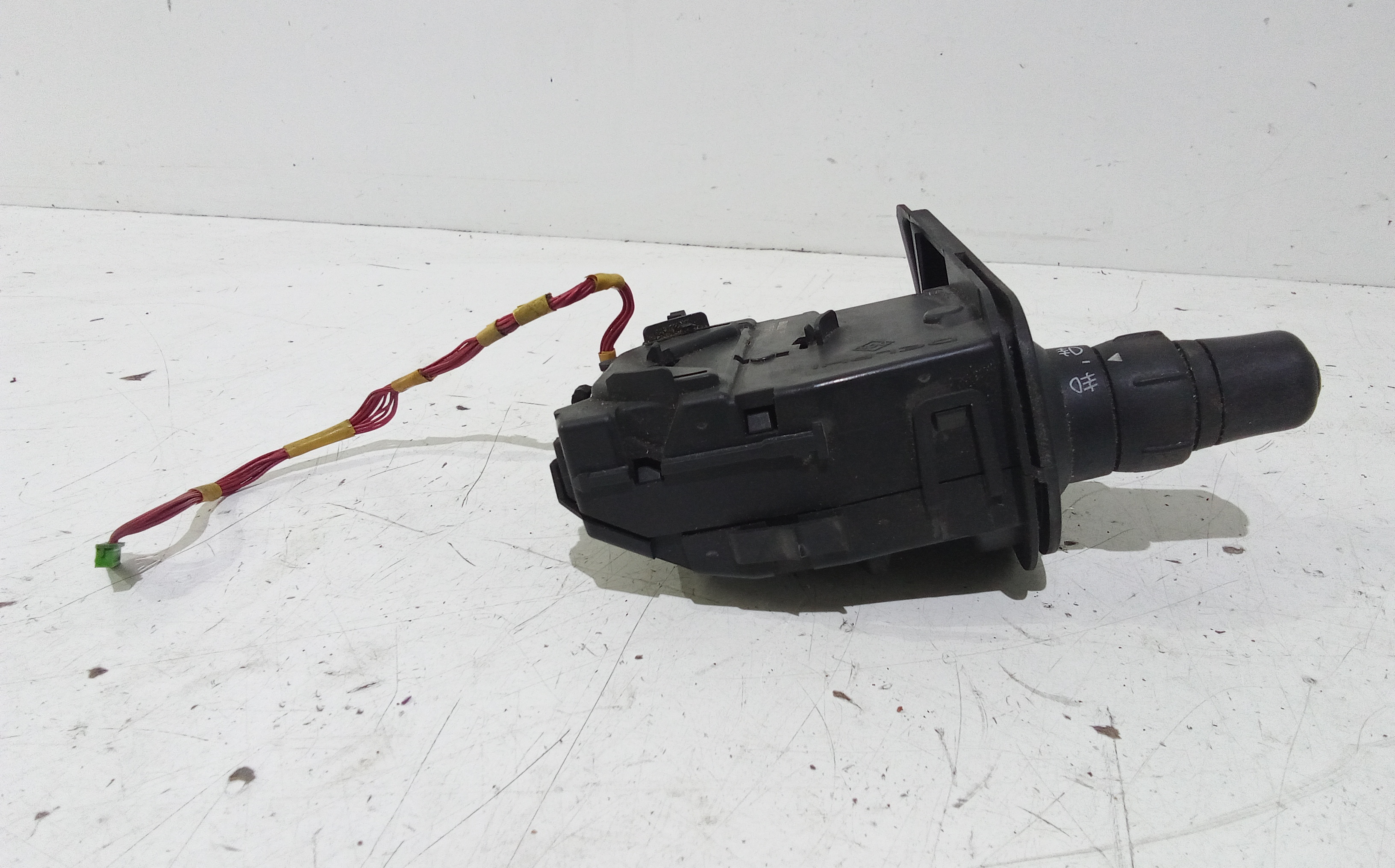 Devioluci sinistro per Renault Clio Serie (08>15) (2008 - 2015)