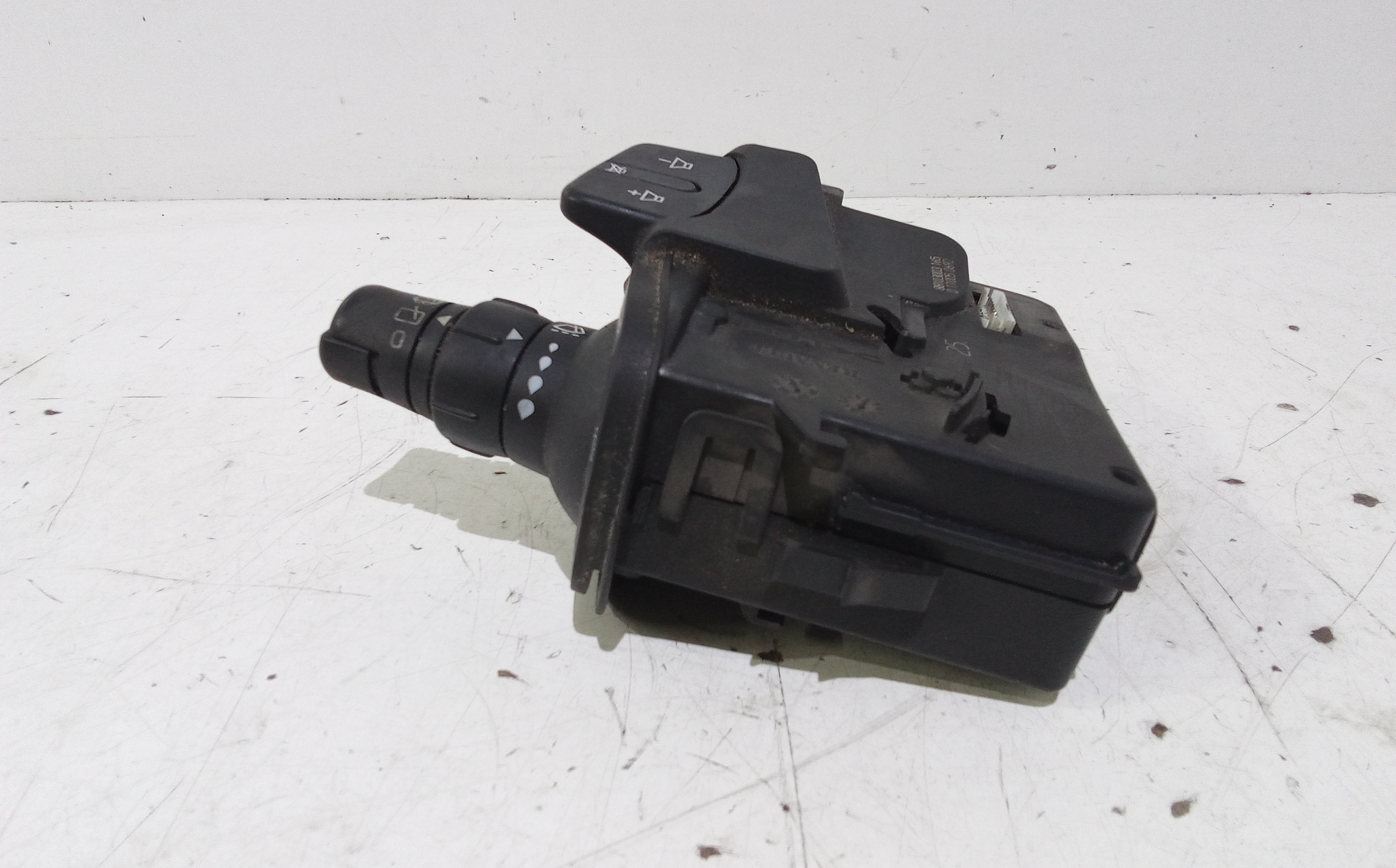 Devioluci destro per Renault Clio Serie (08>15) (2008 - 2015)