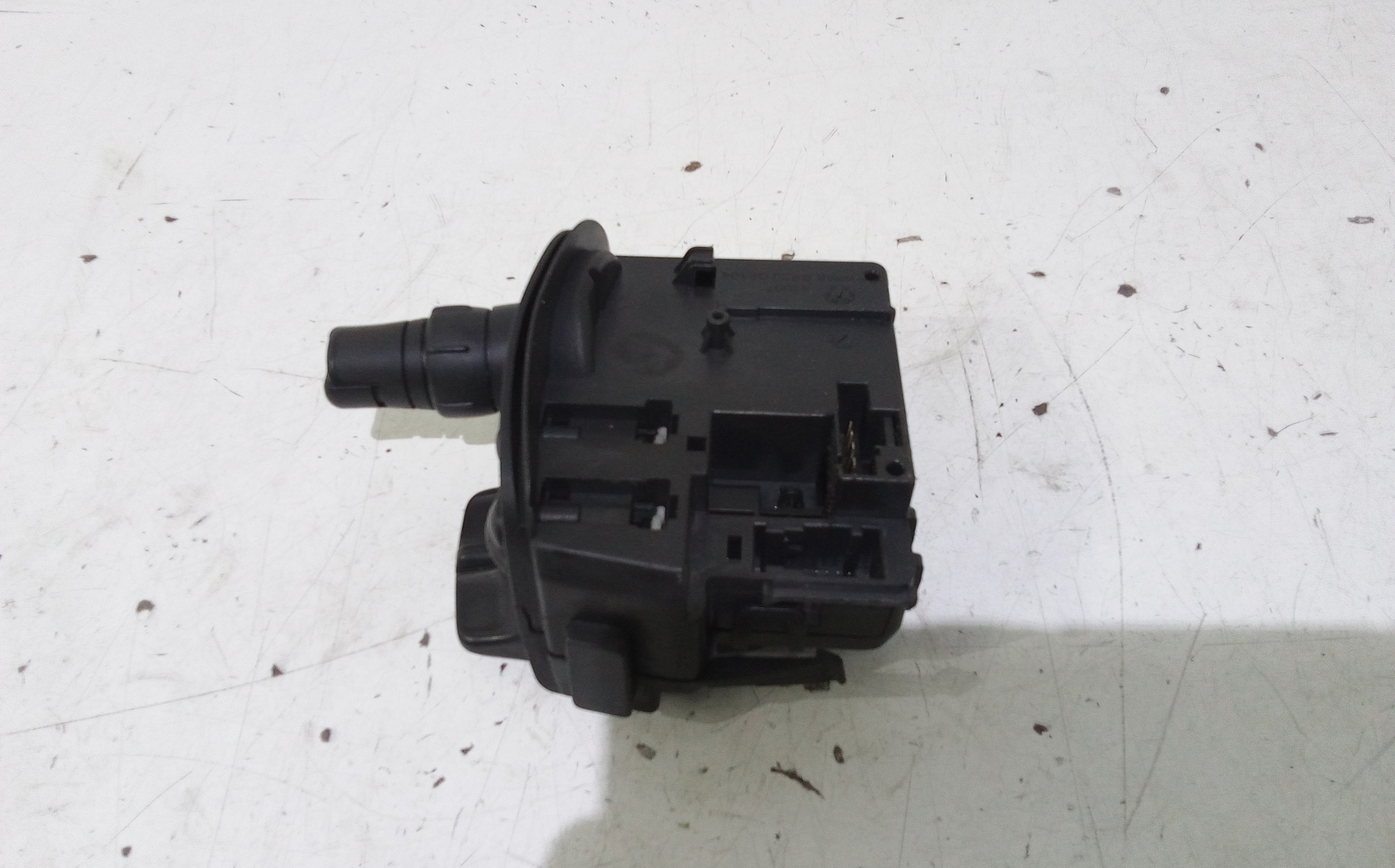 Devioluci destro per Renault Clio Serie (08>15) (2008 - 2015)