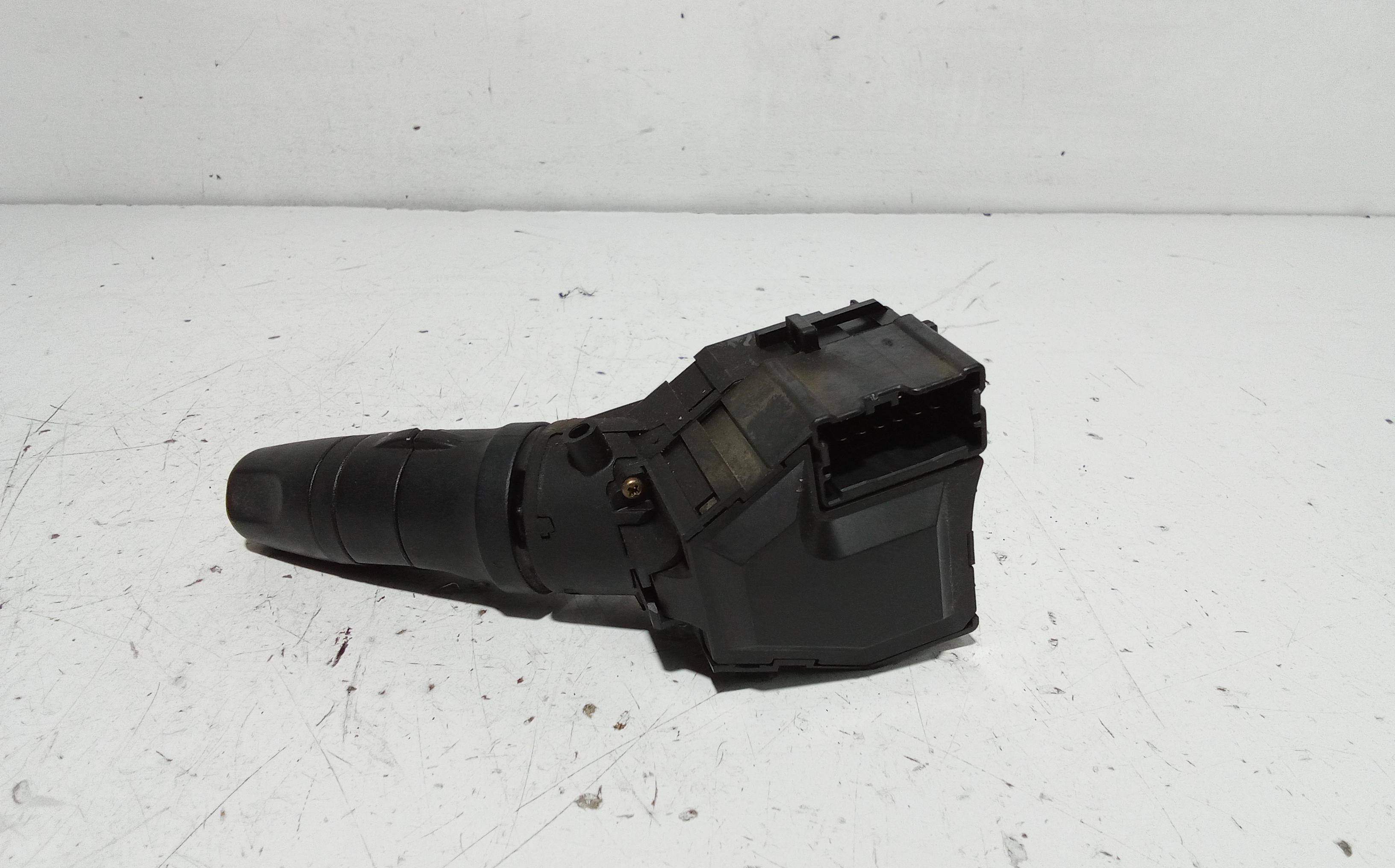 Devioluci destro per Nissan X-trail 1 Serie (2001 - 2007)