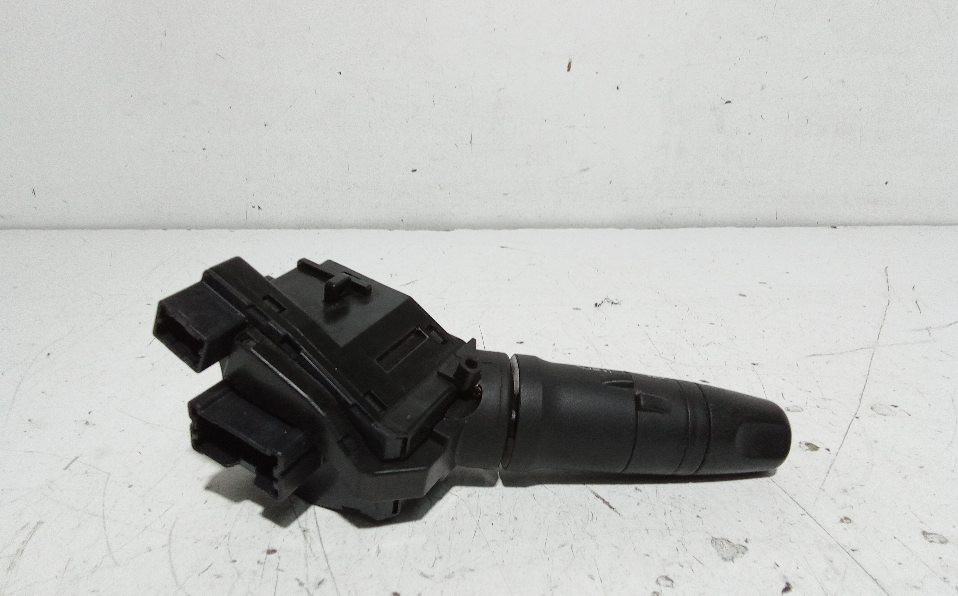 Devioluci sinistro per Nissan X-trail 1 Serie (2001 - 2007)