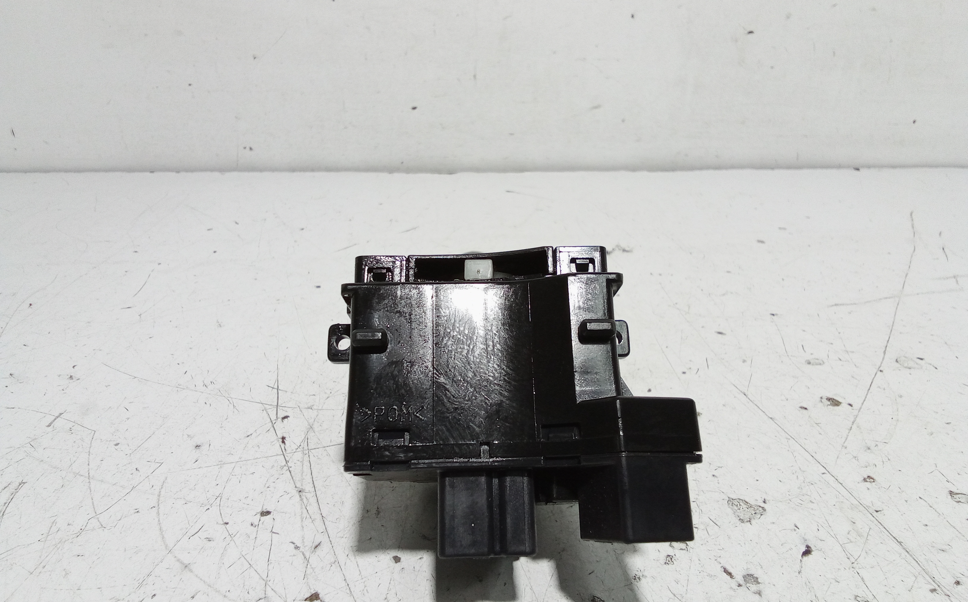 Devioluci sinistro per Nissan X-trail 1 Serie (2001 - 2007)