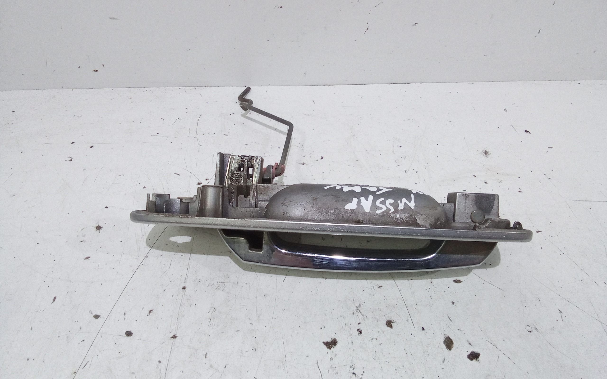 Maniglia esterna Anteriore Sinistra per Nissan X-trail 1 Serie (2001 - 2007)