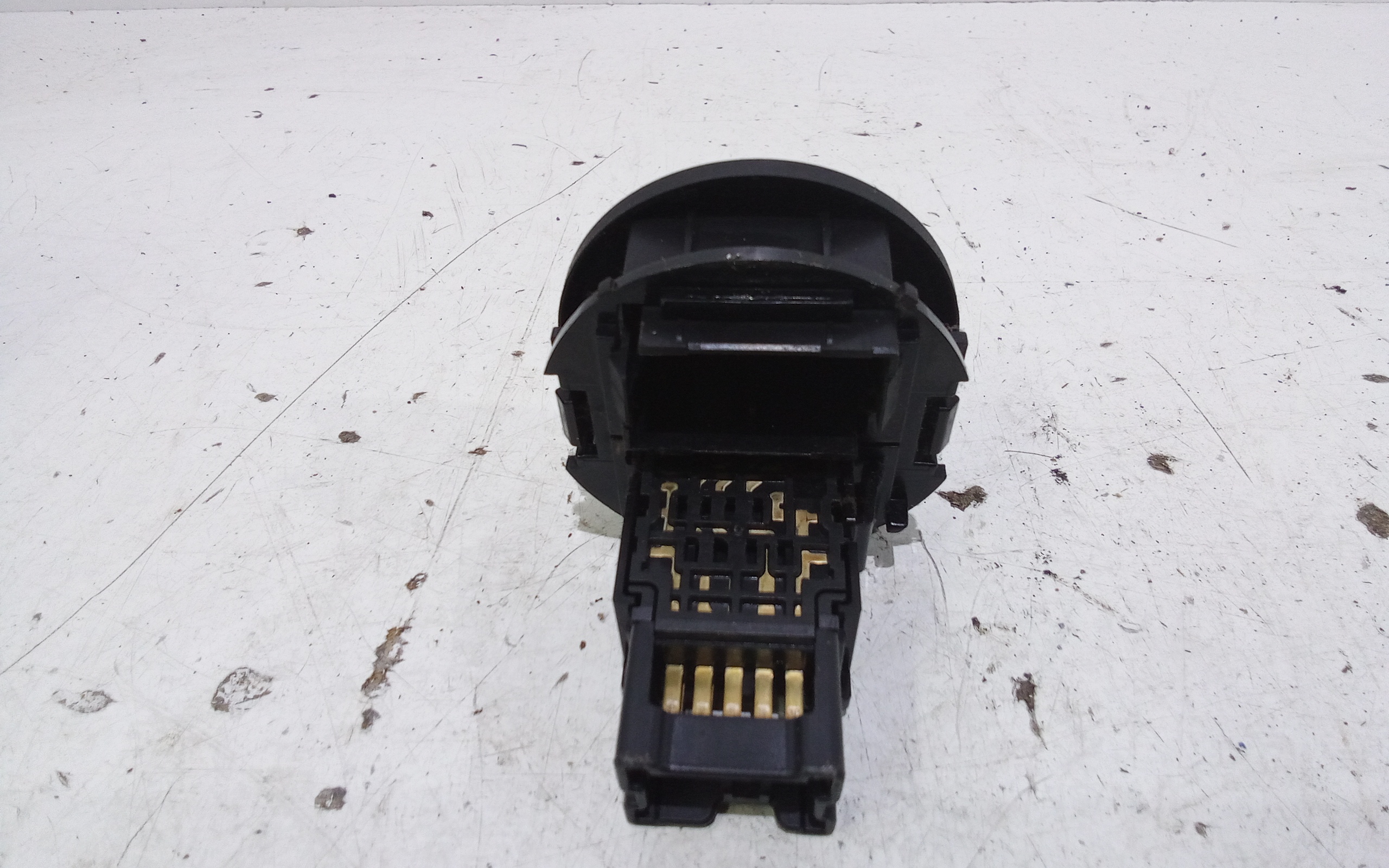 Pulsante luci di emergenza per Nissan X-trail 1 Serie (2001 - 2007)