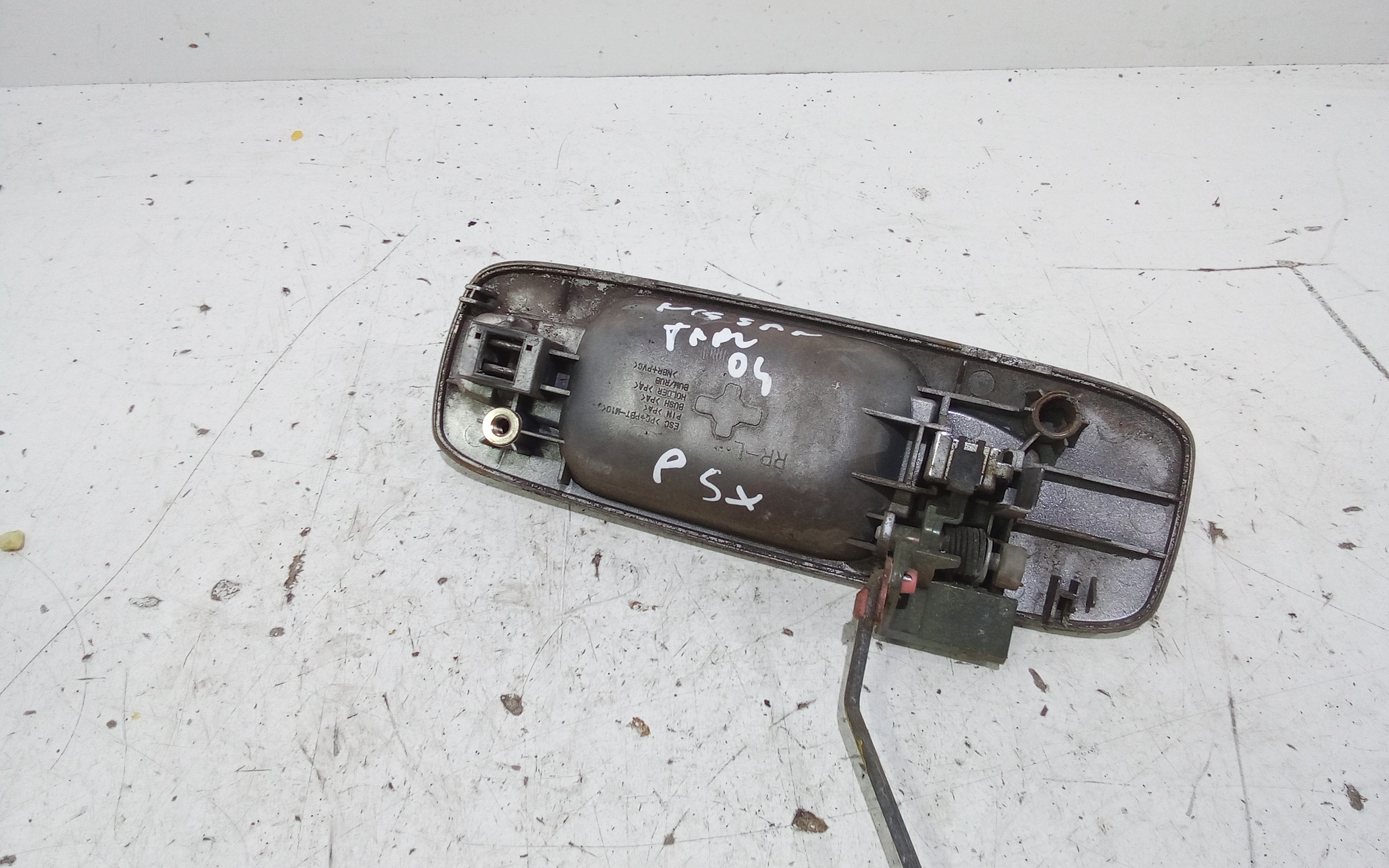 Maniglia esterna Posteriore Sinistra per Nissan X-trail 1 Serie (2001 - 2007)