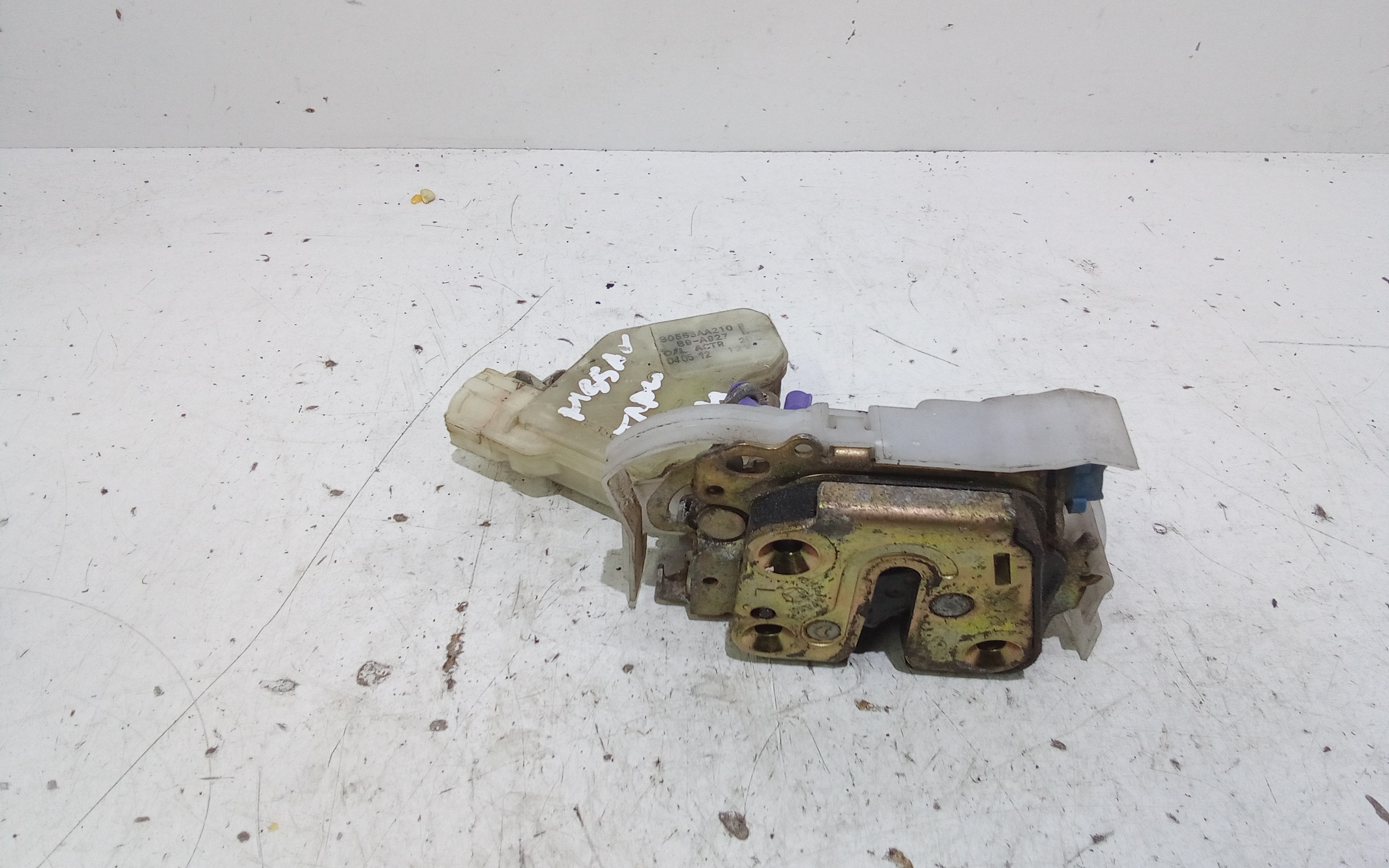 Serratura Anteriore Sinistra per Nissan X-trail 1 Serie (2001 - 2007)