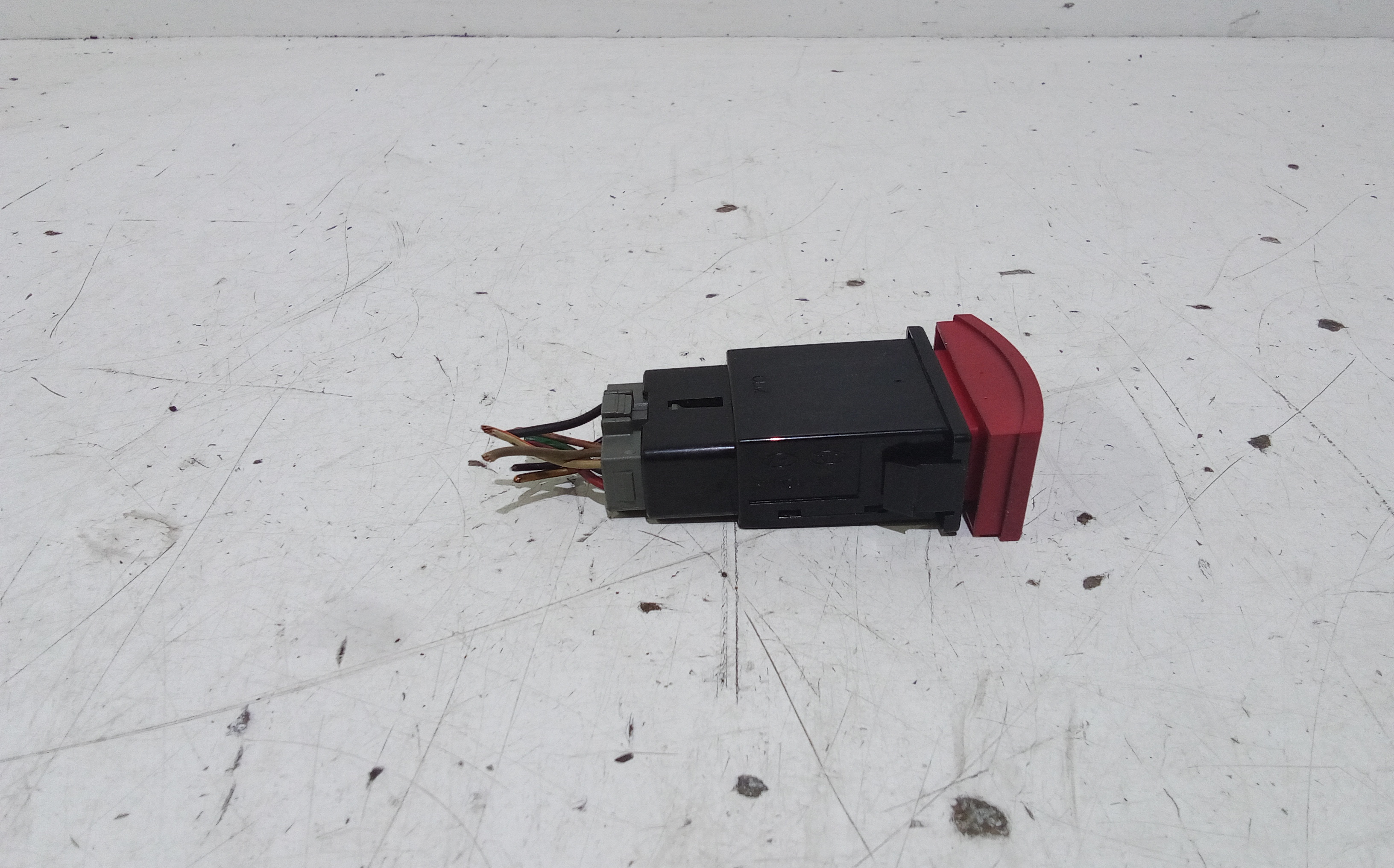 Pulsante luci di emergenza per Hyundai Getz 1 Serie (2002 - 2005)