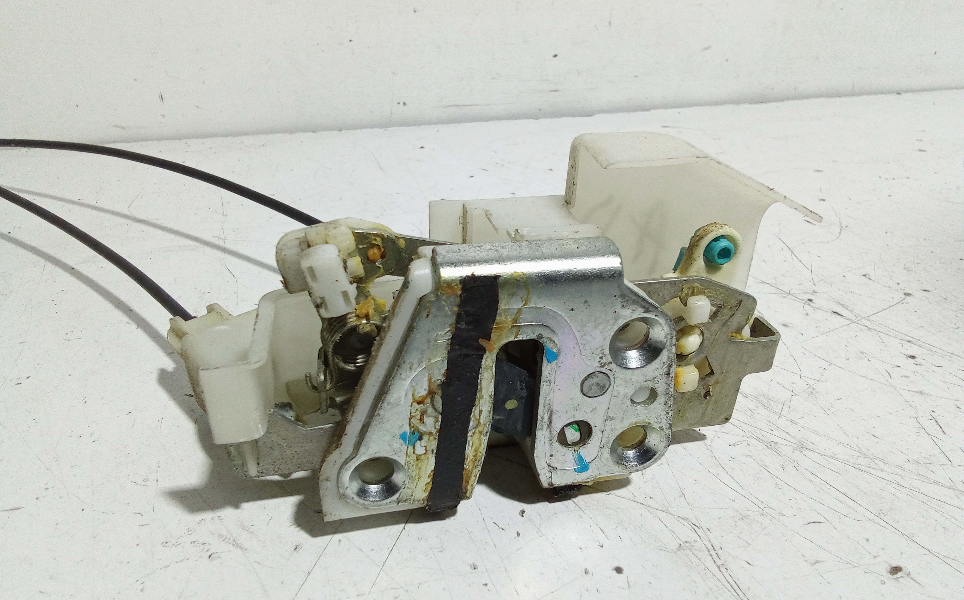 Serratura Anteriore Destra per Nissan Pixo 1 Serie (2009 - 2013)