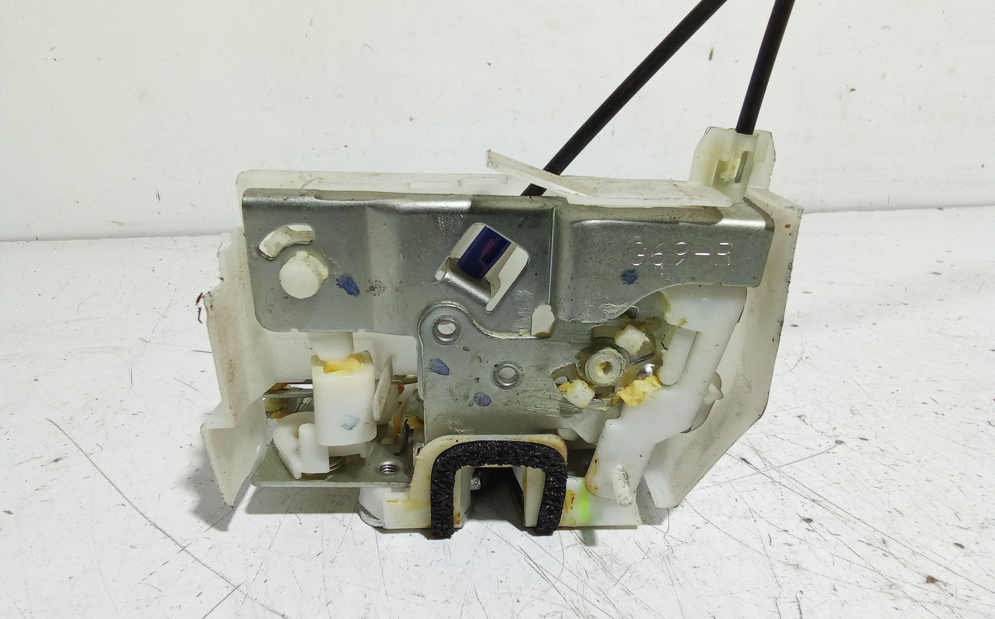 Serratura Posteriore destra per Nissan Pixo 1 Serie (2009 - 2013)