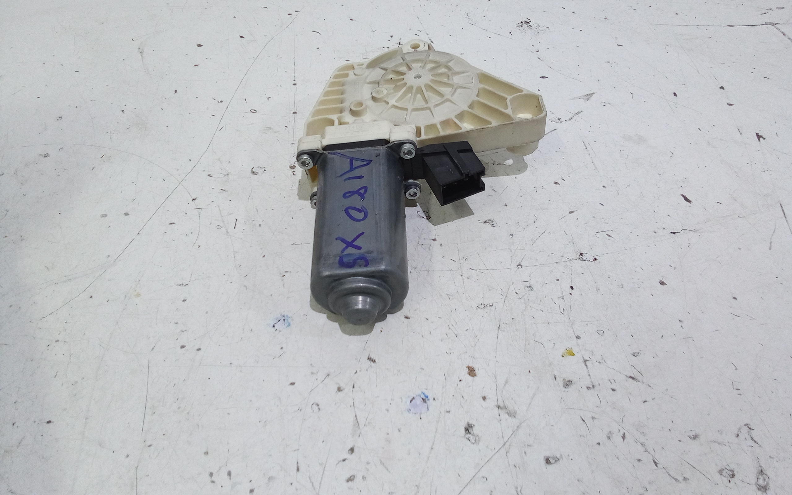 Motorino Alzavetro anteriore Sinistro per Mercedes Classe A W169 3 Serie (2004 - 2008)