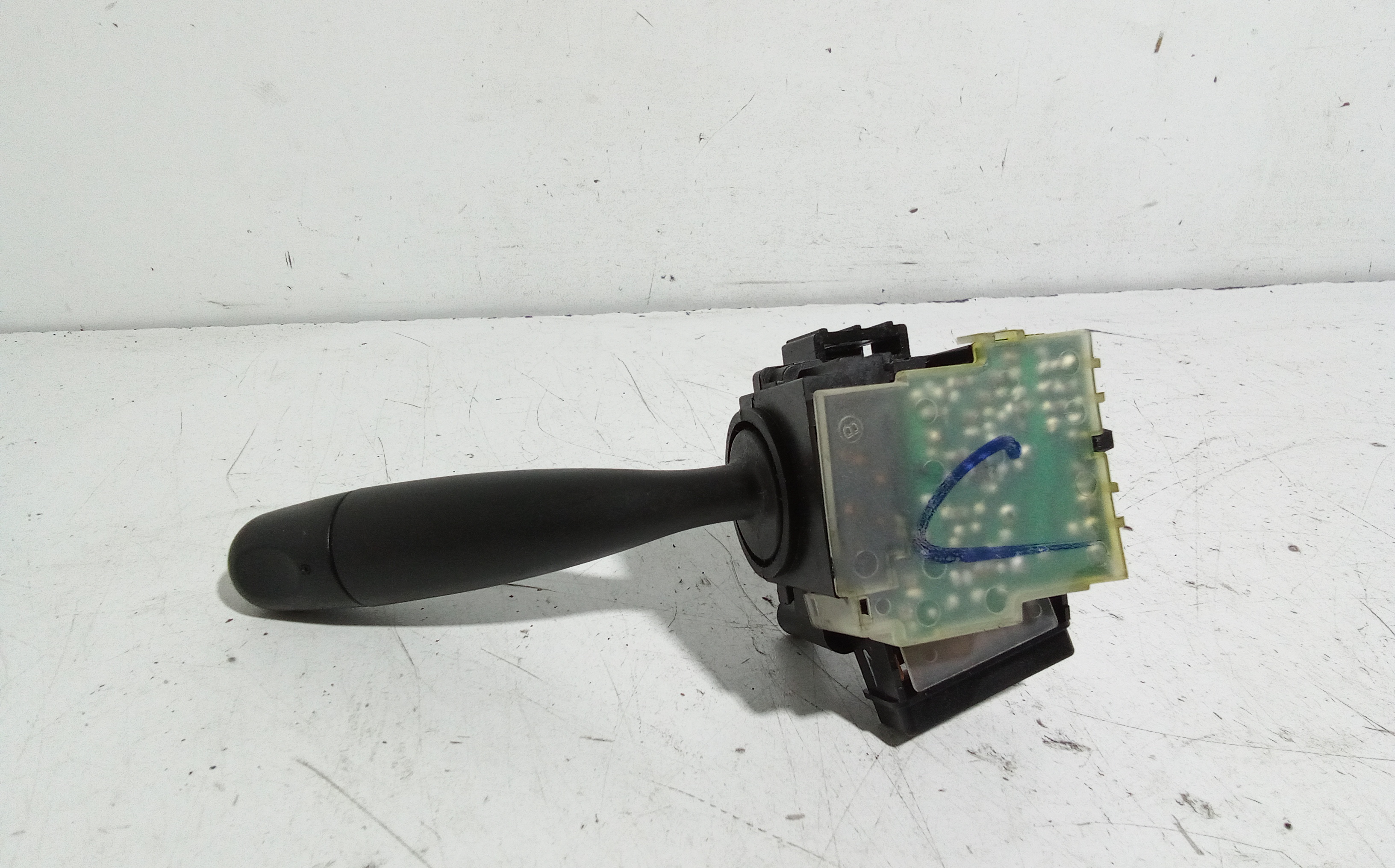 Devioluci destro per Nissan Pixo 1 Serie (2009 - 2013)