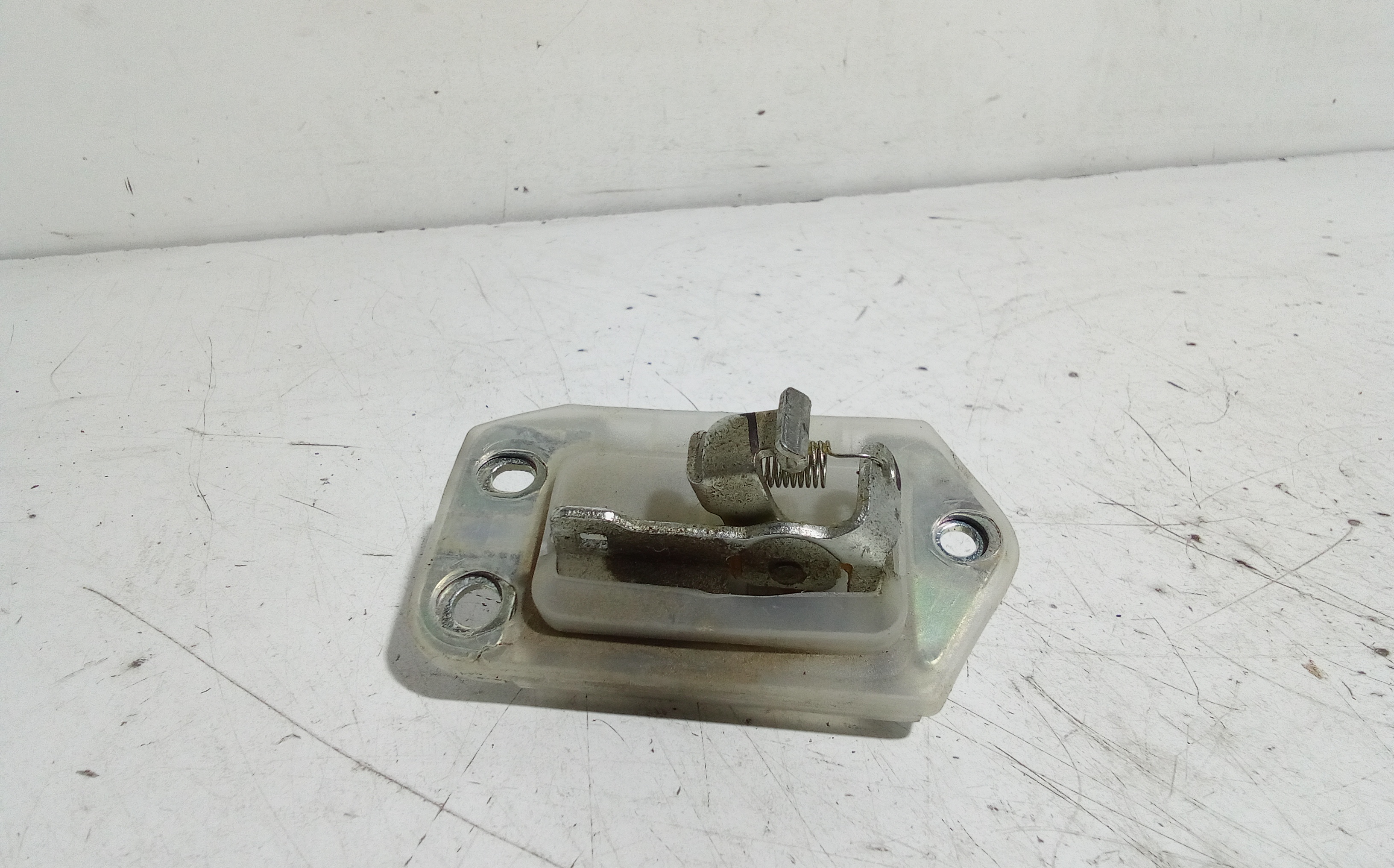 Serratura portellone posteriore per Nissan Pixo 1 Serie (2009 - 2013)