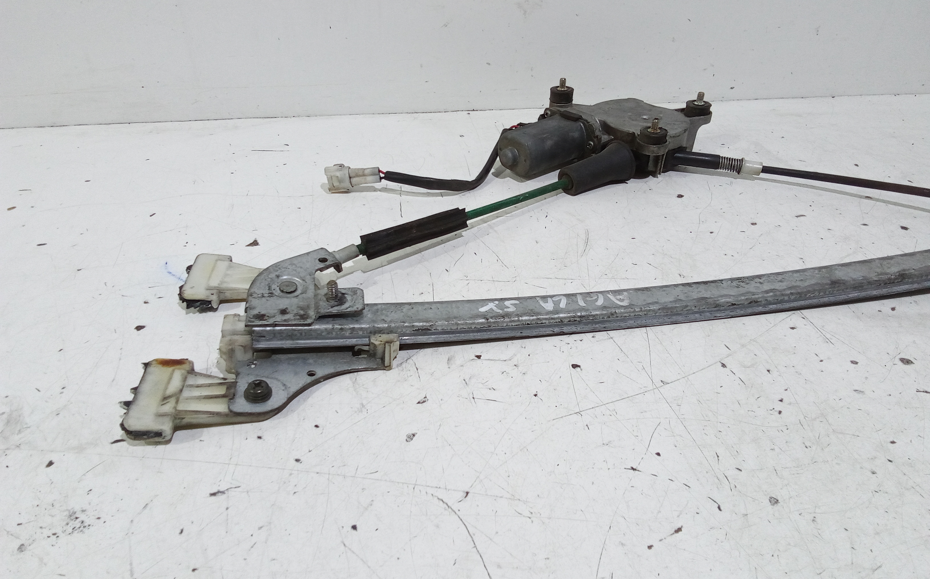 Cremagliera anteriore sinistra Guida per Opel Agila 1 Serie (2000 - 2004)