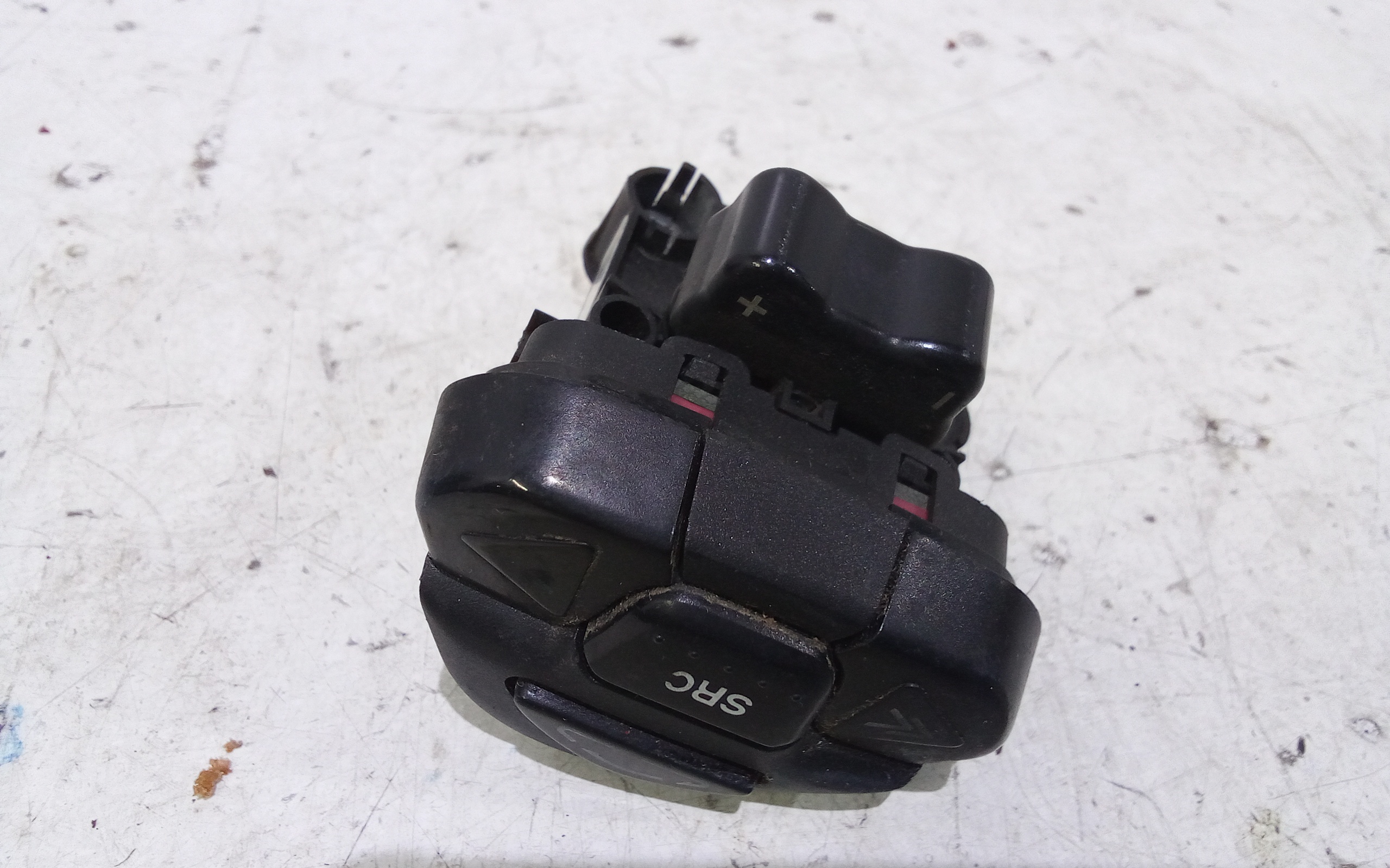 Comando regolazione volume radio per Nissan X-trail 1 Serie (2001 - 2007)