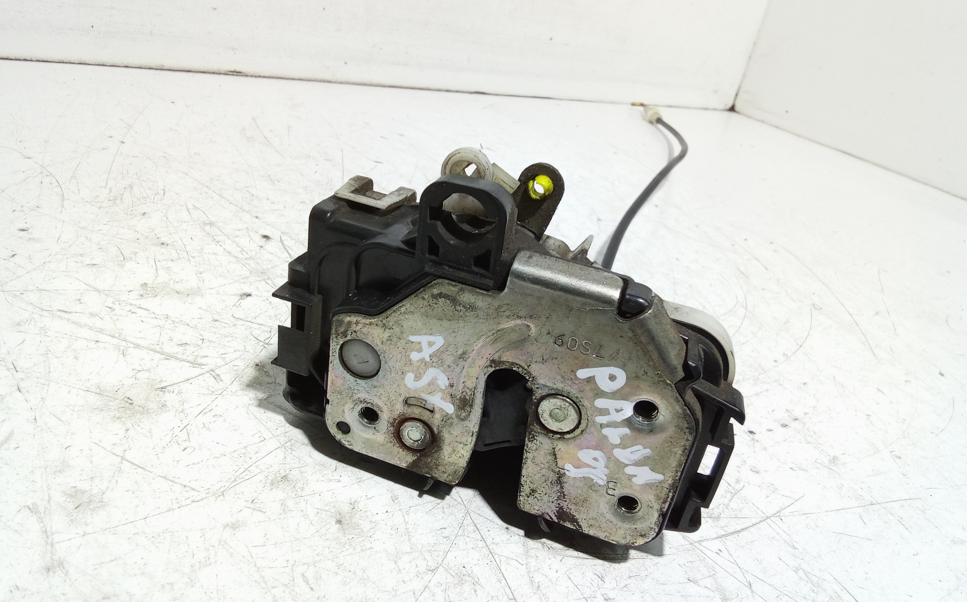 Serratura Anteriore Sinistra per Fiat Panda 2 Serie (2003 - 2010)